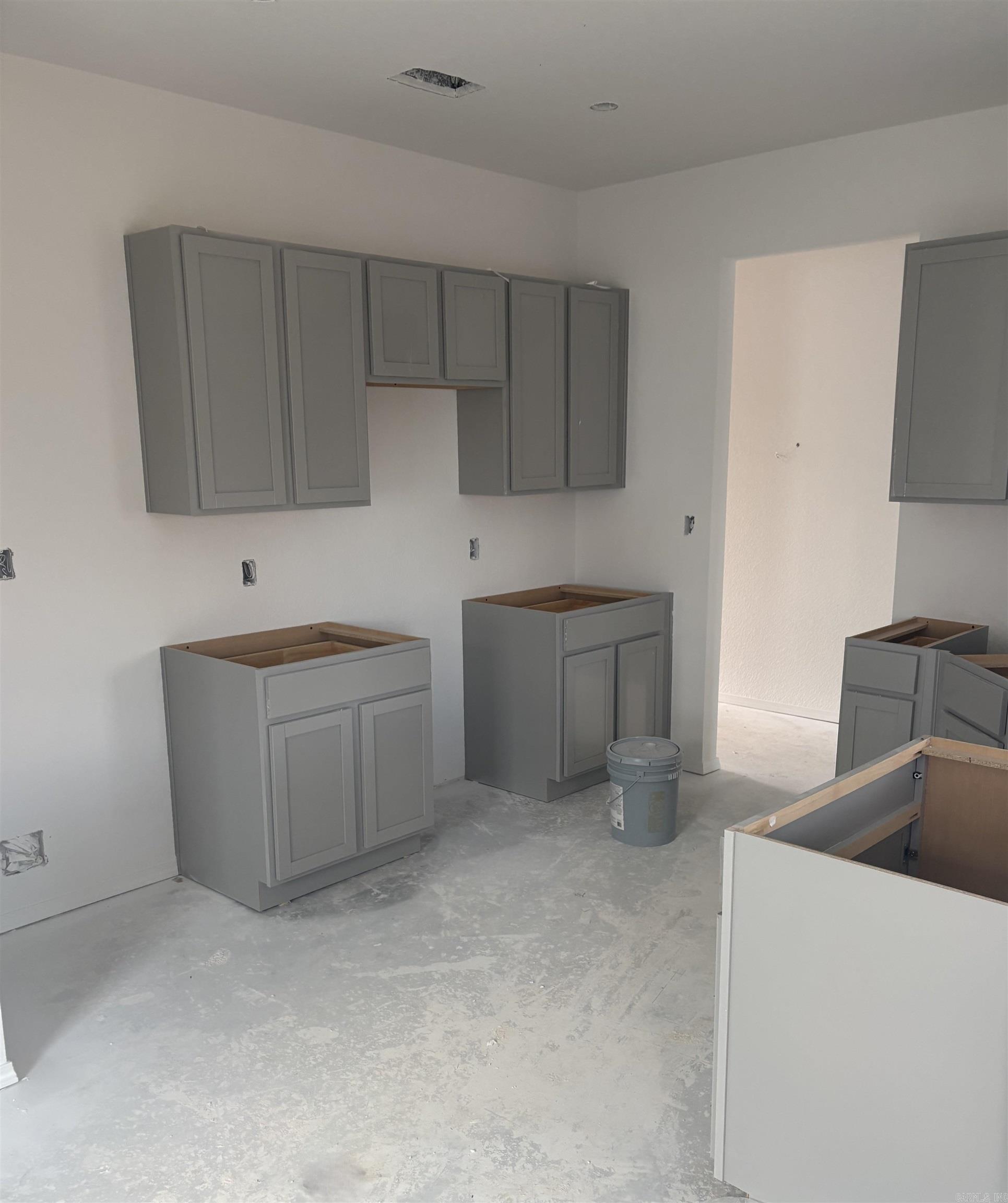 HILL FARM - Residential