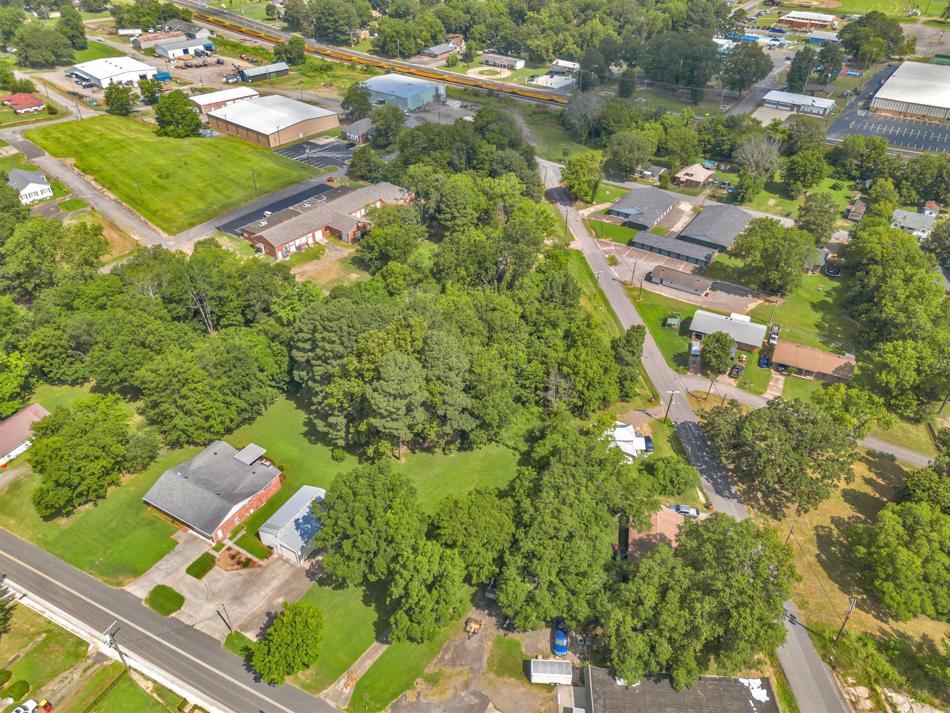 Metes & Bounds - Land