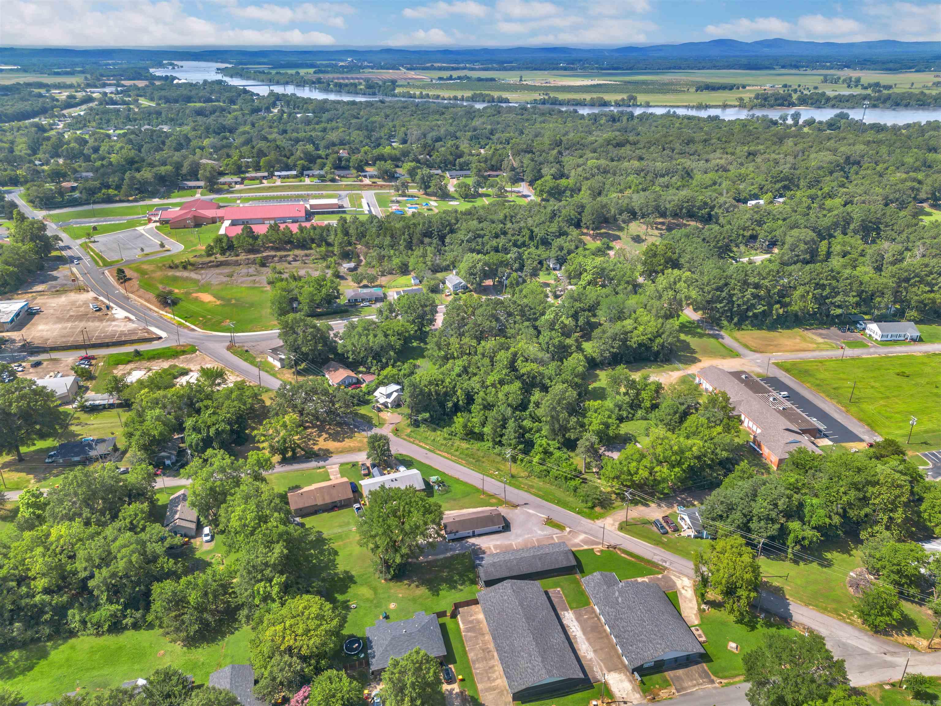 Metes & Bounds - Land