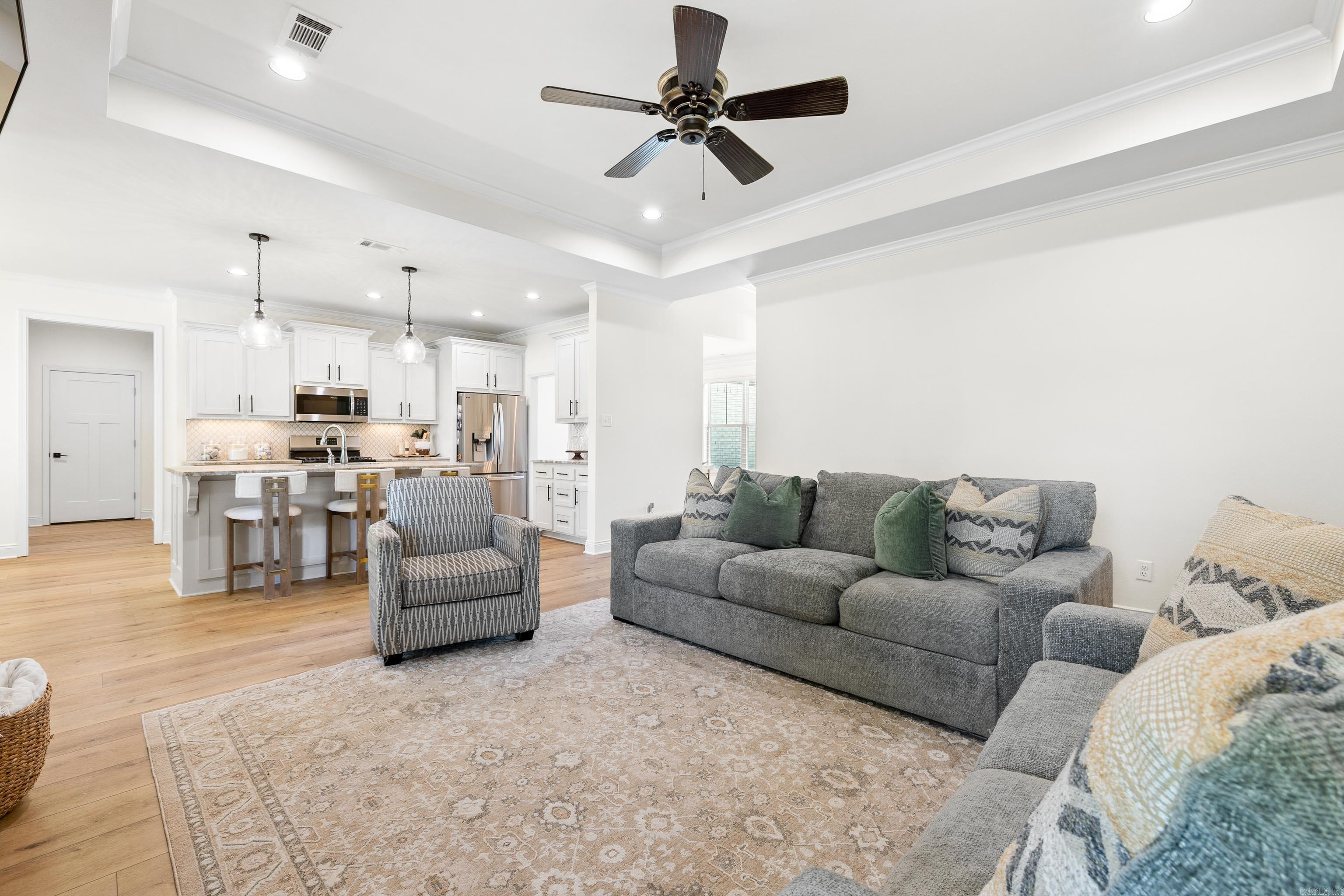 HICKORY HEIGHTS - Residential
