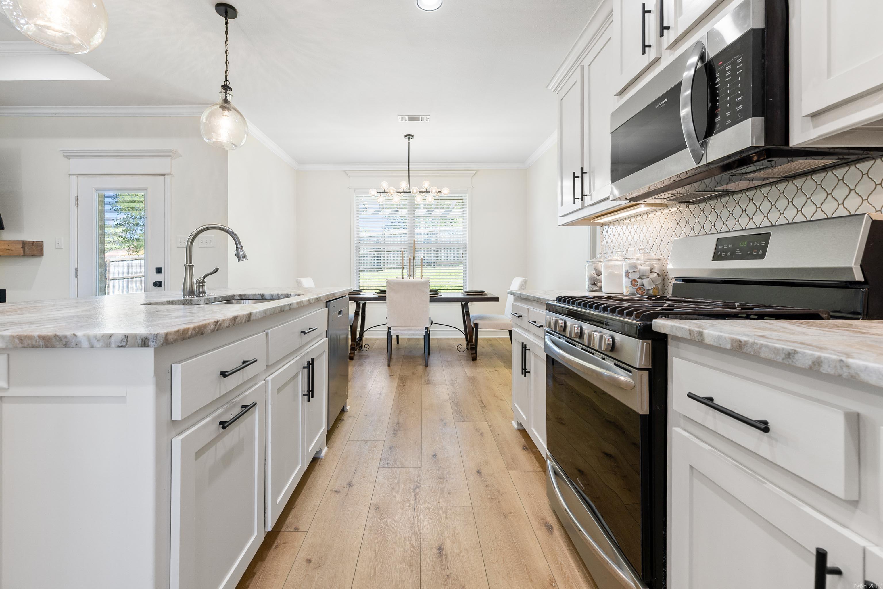 HICKORY HEIGHTS - Residential