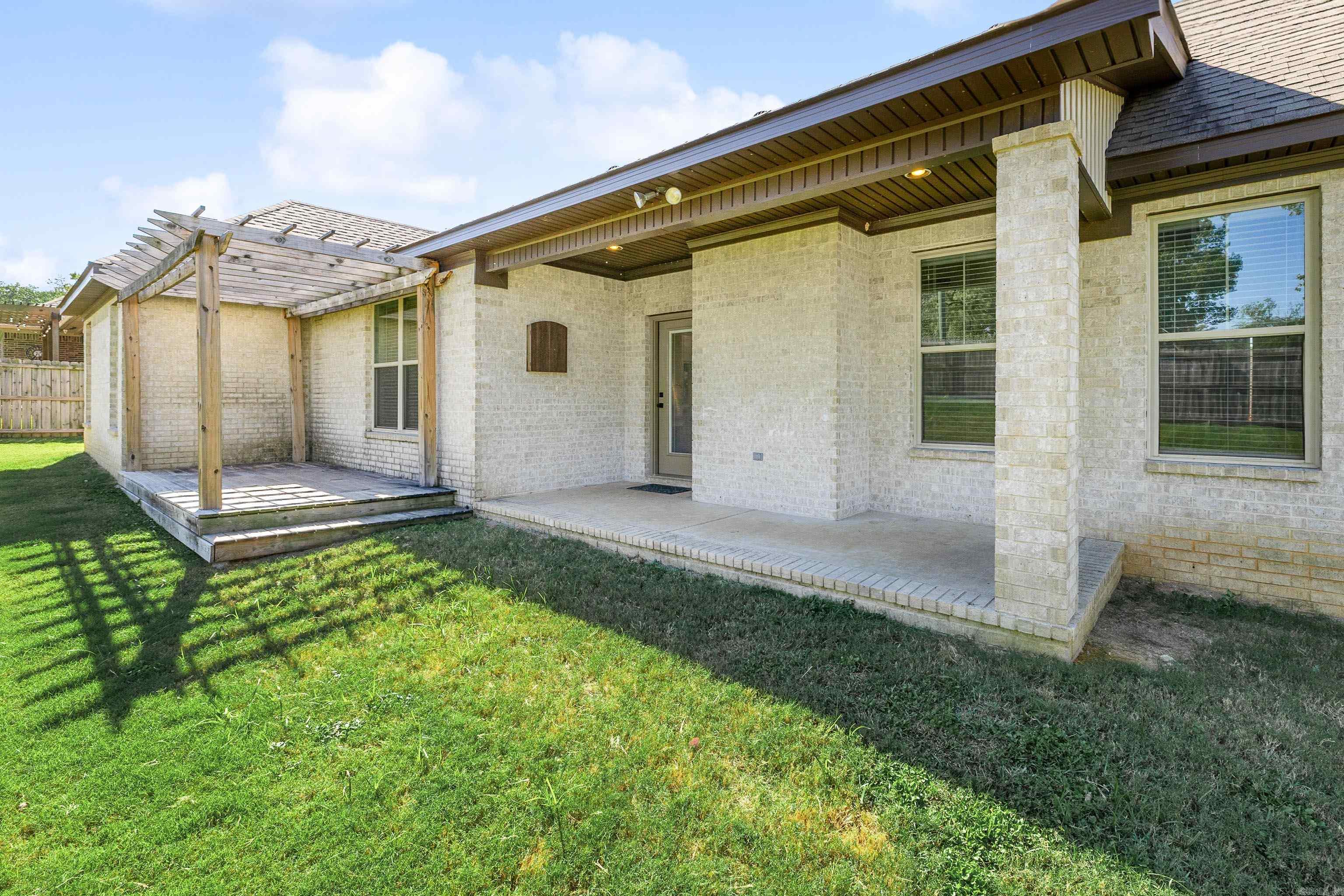 HICKORY HEIGHTS - Residential
