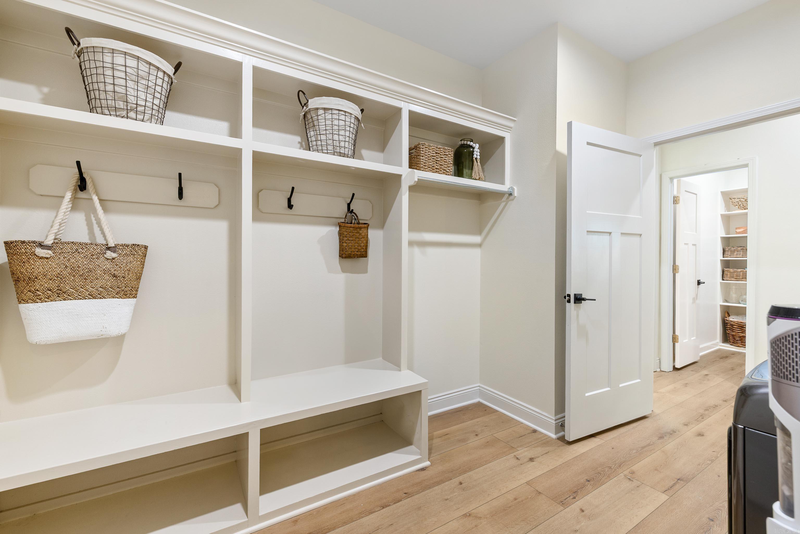 HICKORY HEIGHTS - Residential