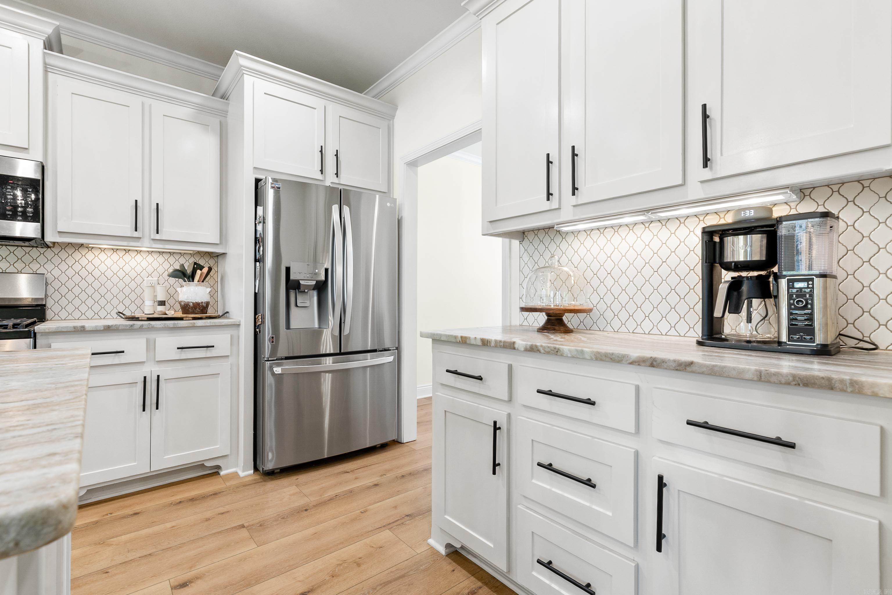 HICKORY HEIGHTS - Residential