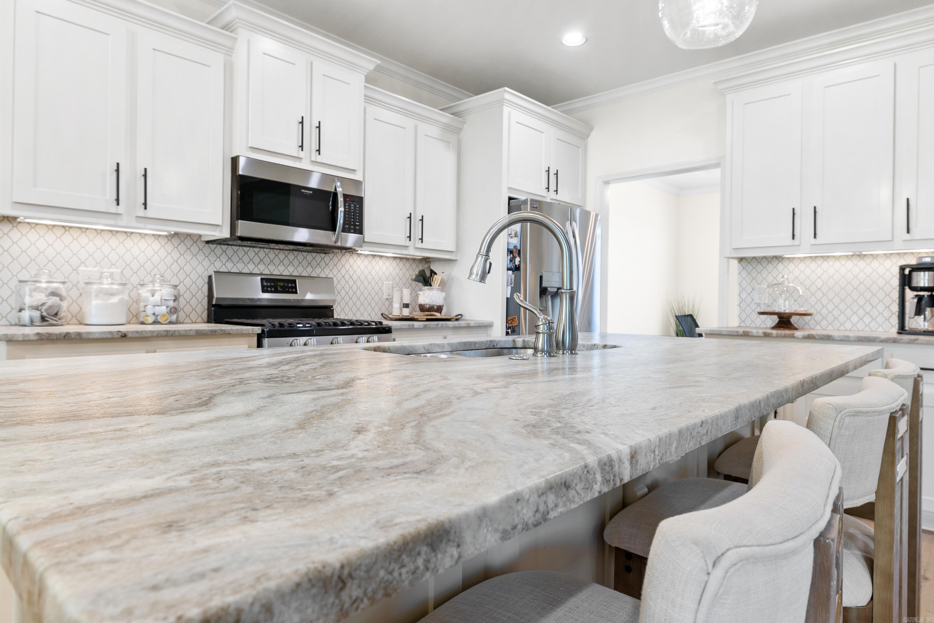 HICKORY HEIGHTS - Residential