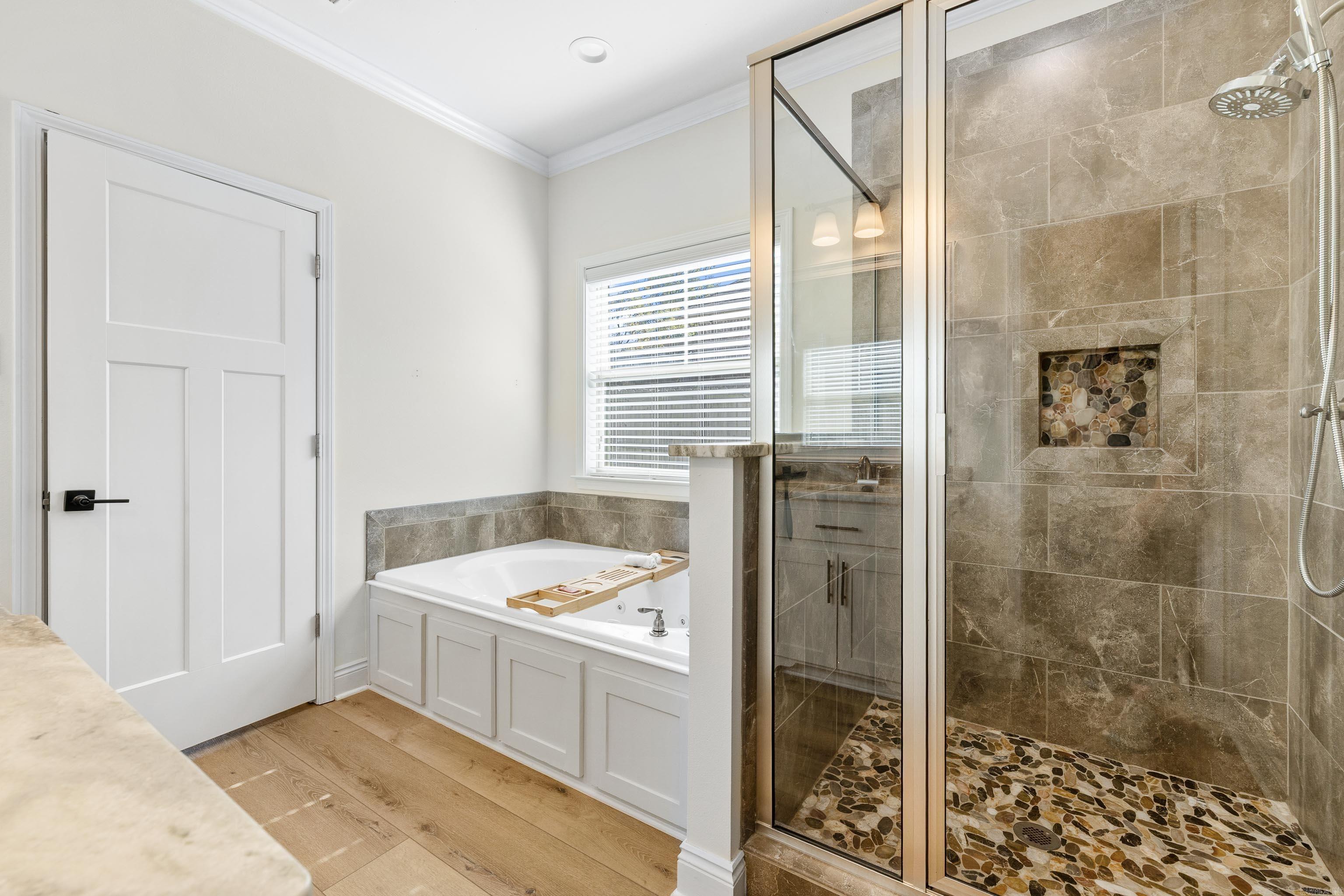 HICKORY HEIGHTS - Residential