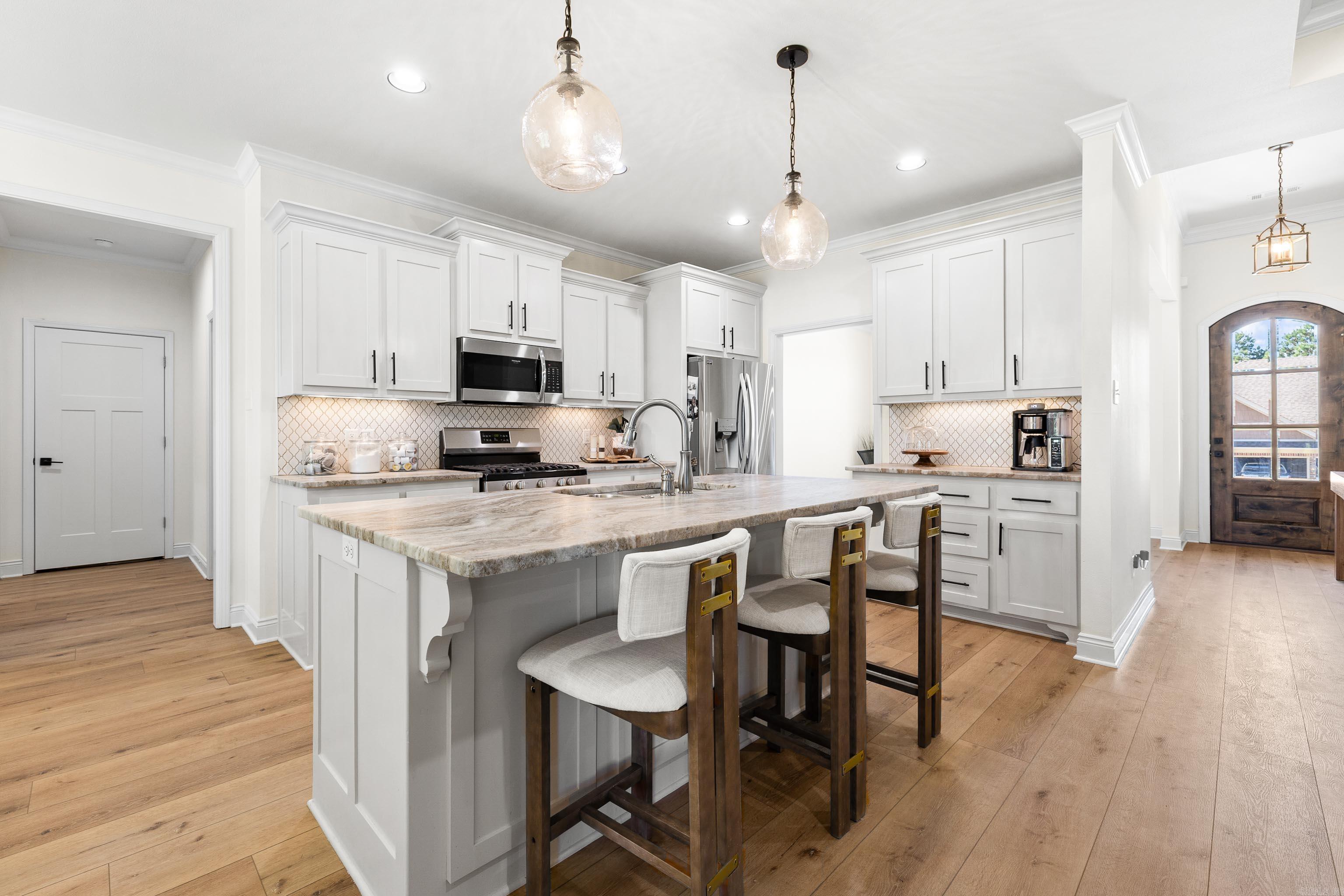 HICKORY HEIGHTS - Residential