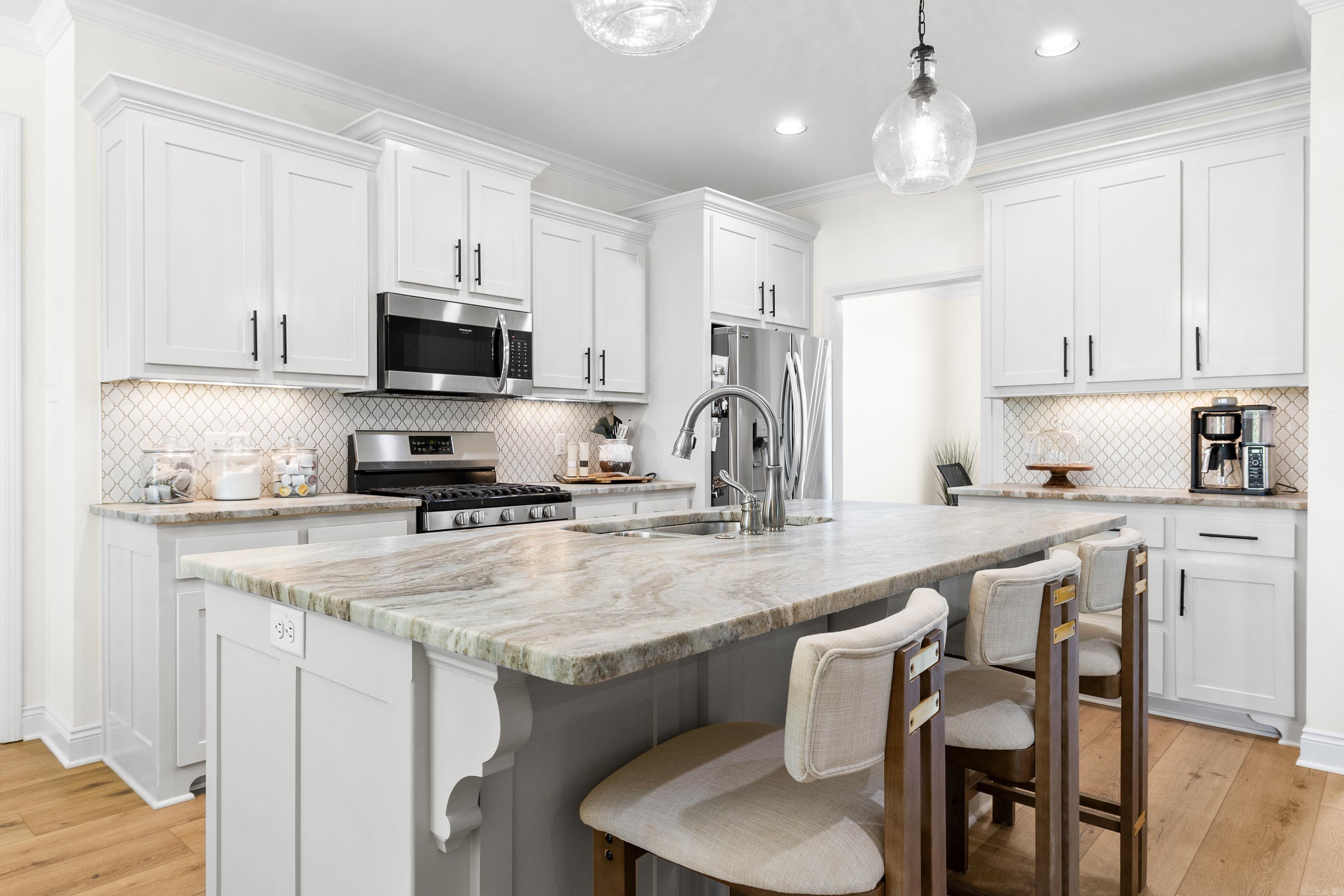 HICKORY HEIGHTS - Residential