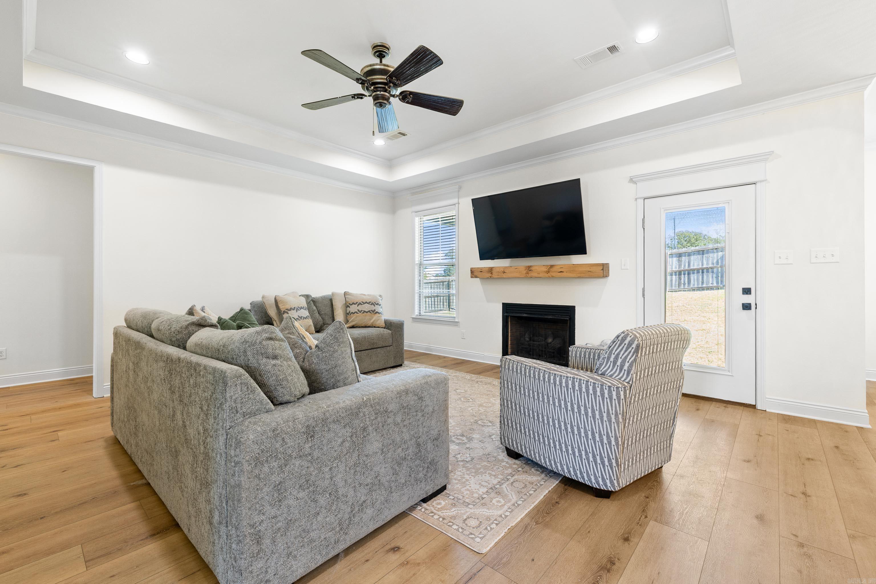 HICKORY HEIGHTS - Residential
