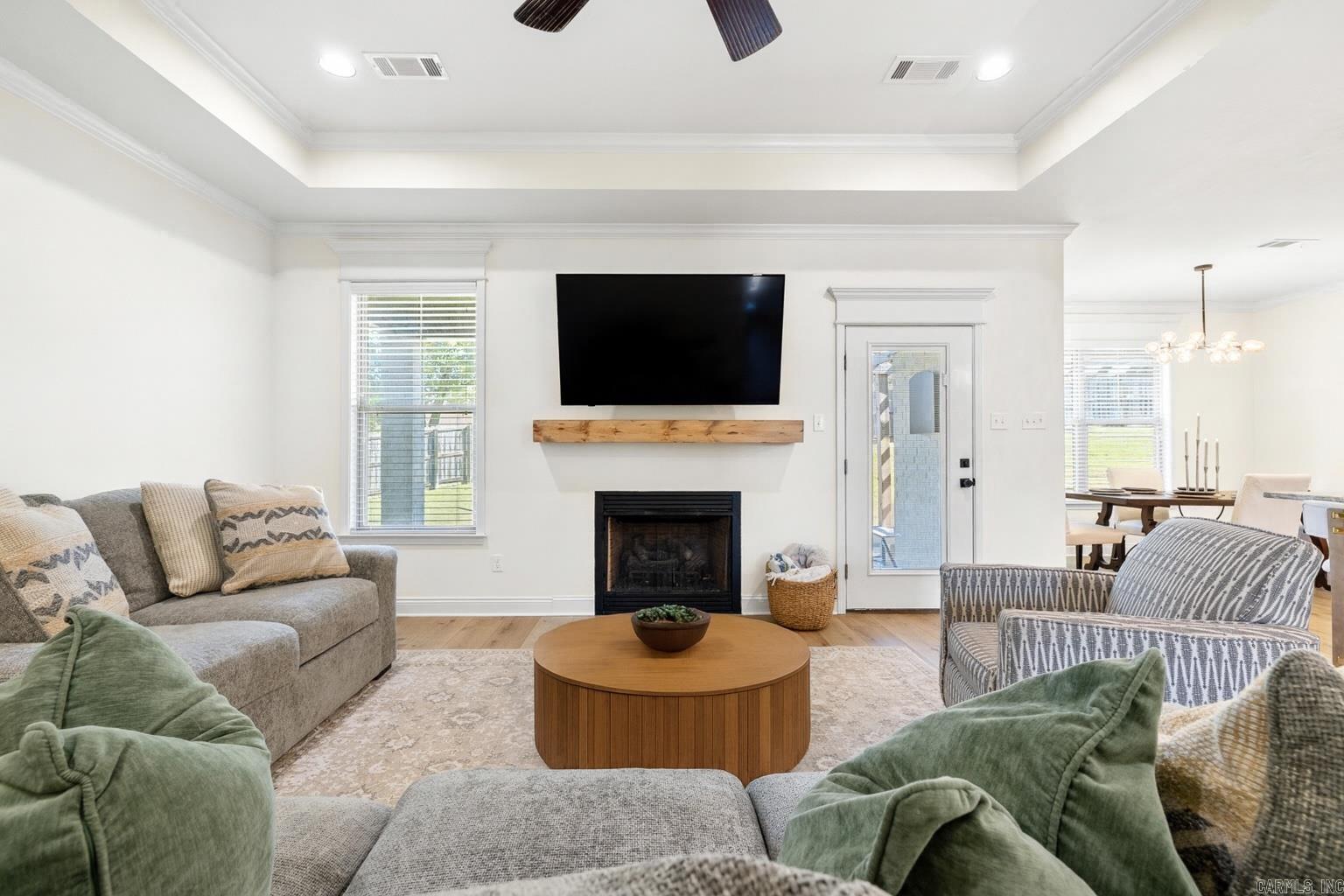 HICKORY HEIGHTS - Residential