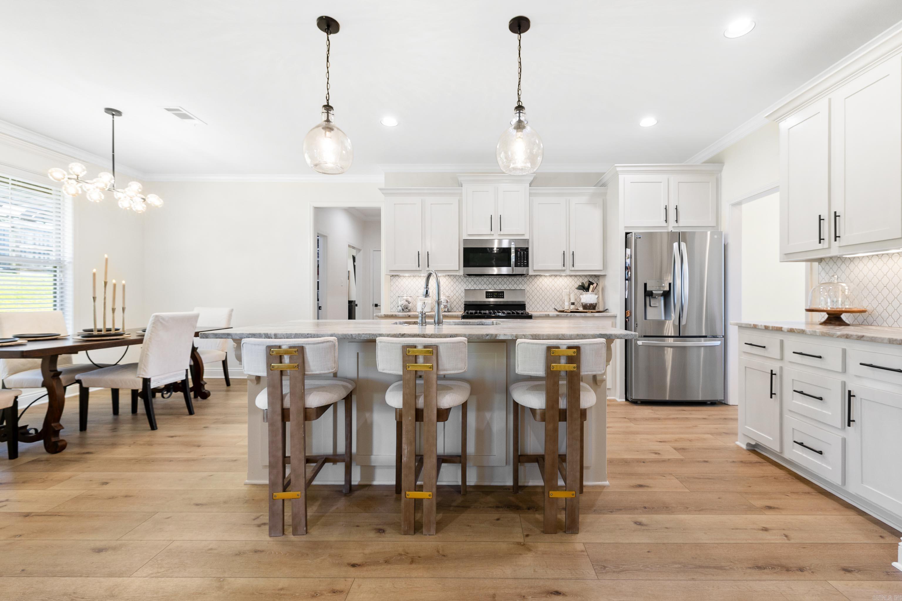 HICKORY HEIGHTS - Residential