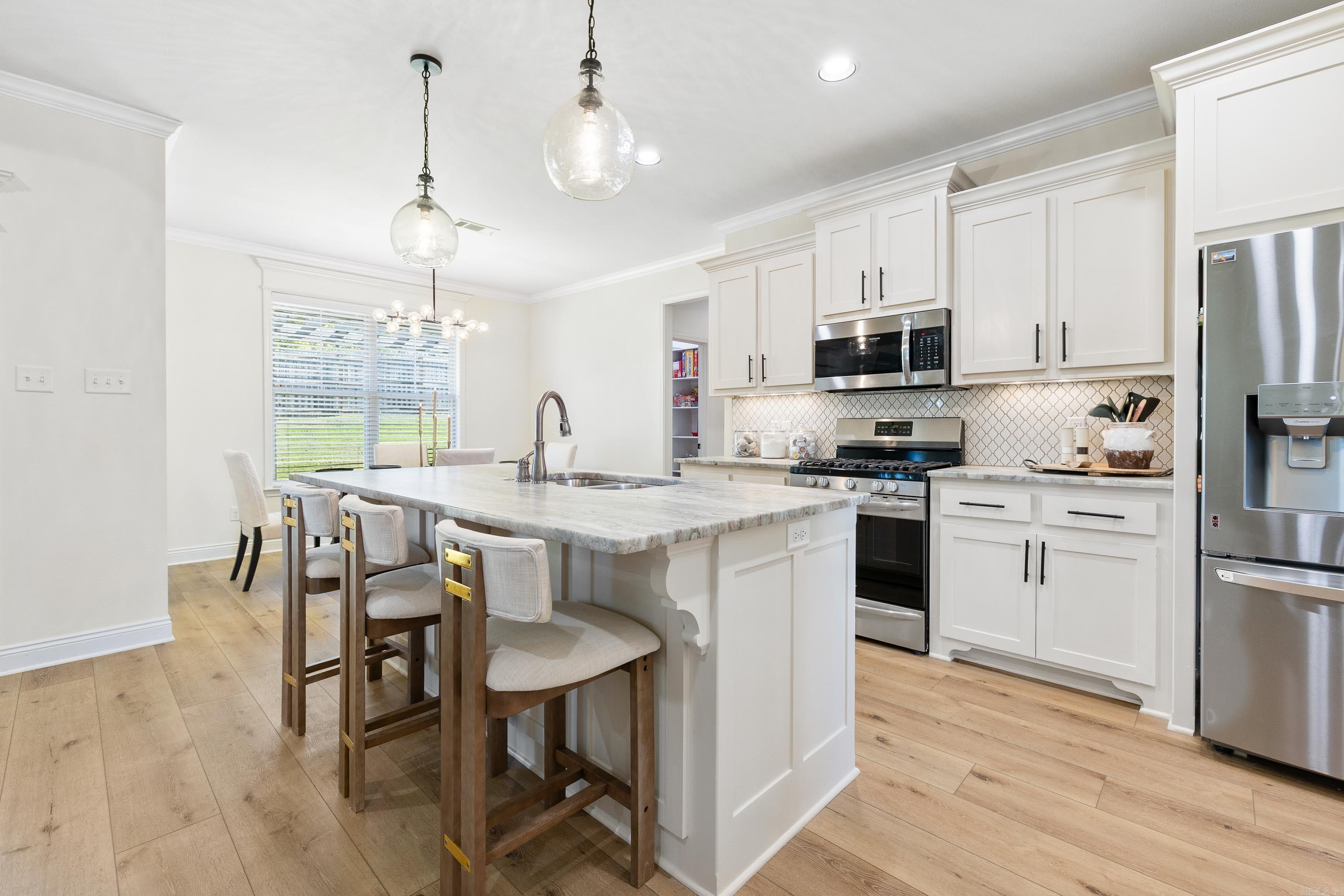 HICKORY HEIGHTS - Residential