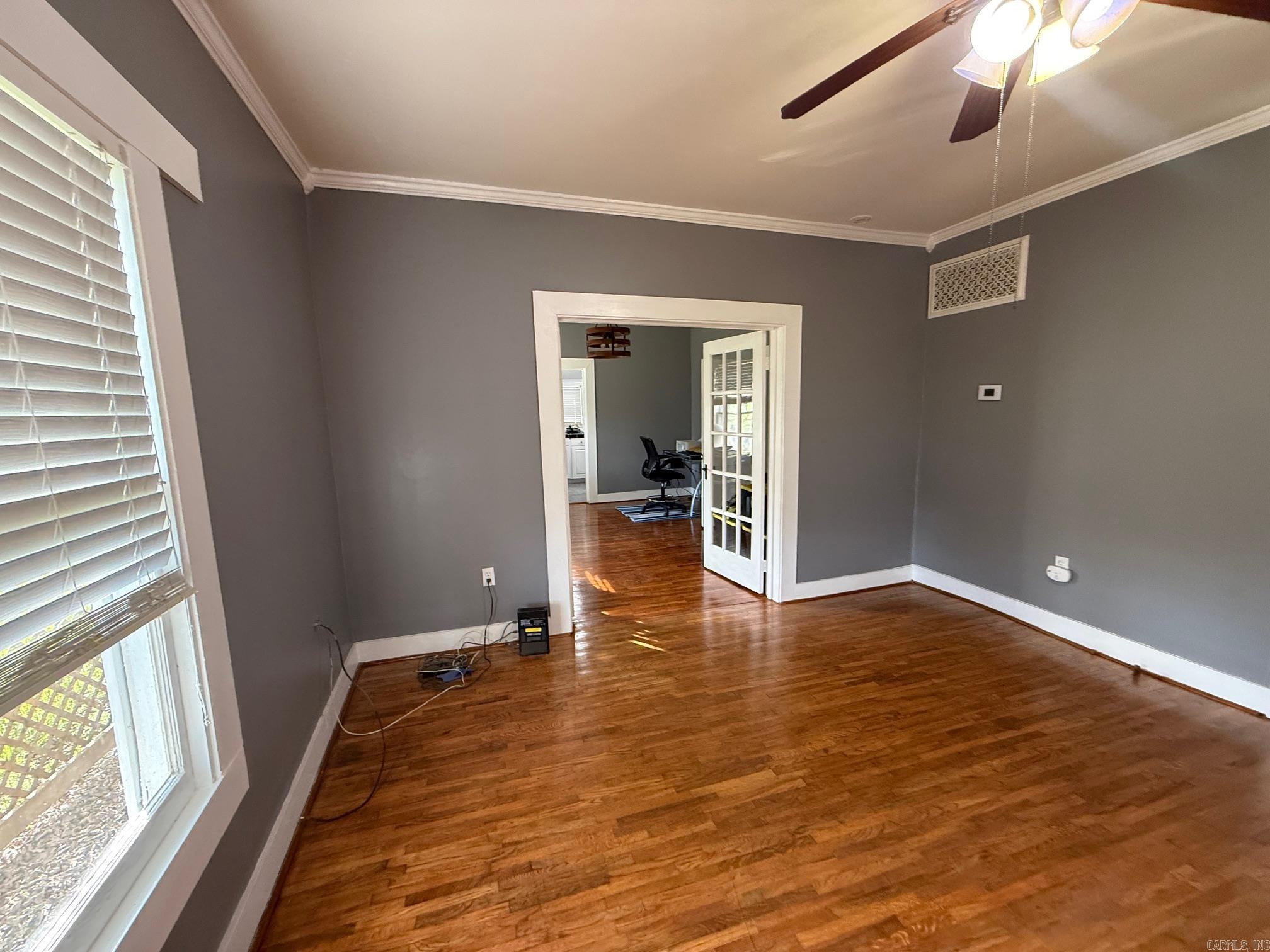 CLAYS H P ADDN TO ROLAND - Residential