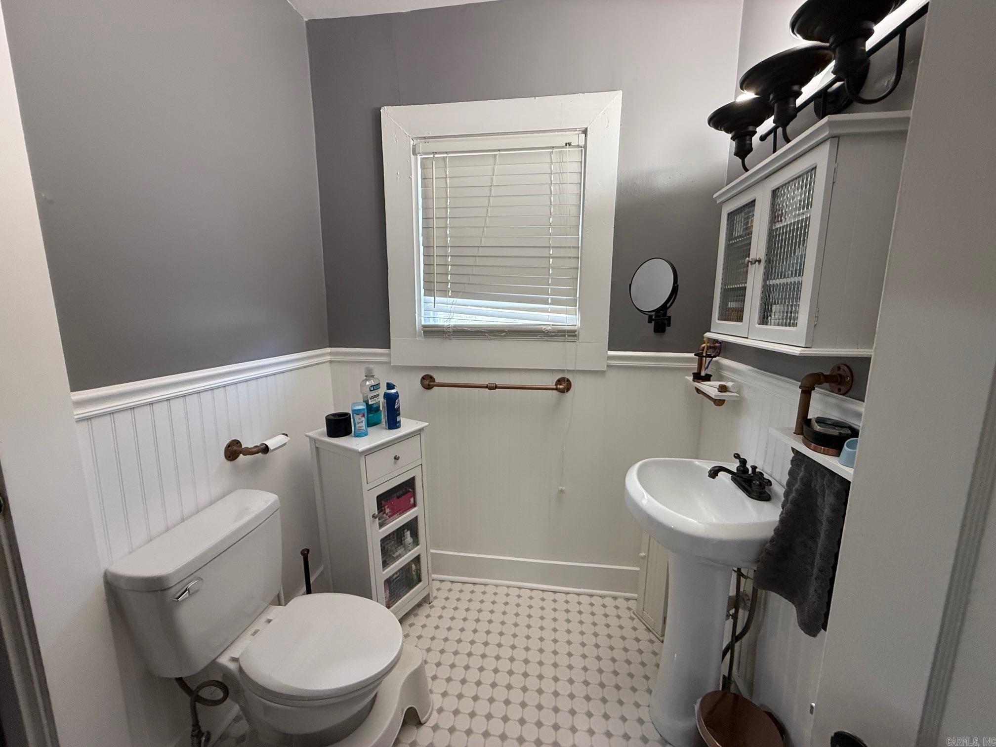 CLAYS H P ADDN TO ROLAND - Residential