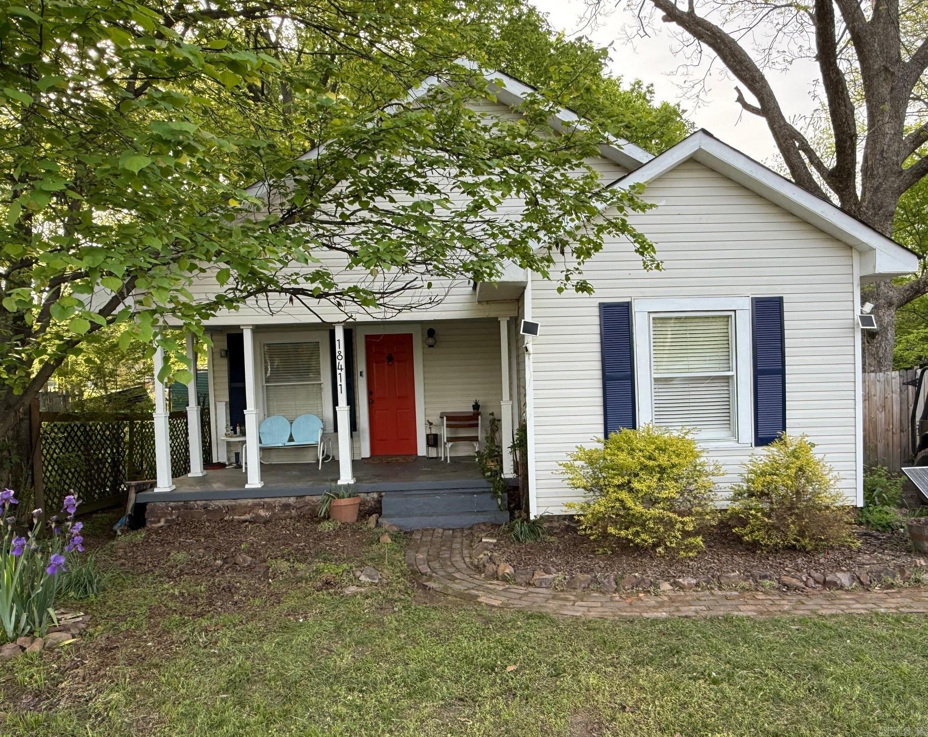 CLAYS H P ADDN TO ROLAND - Residential