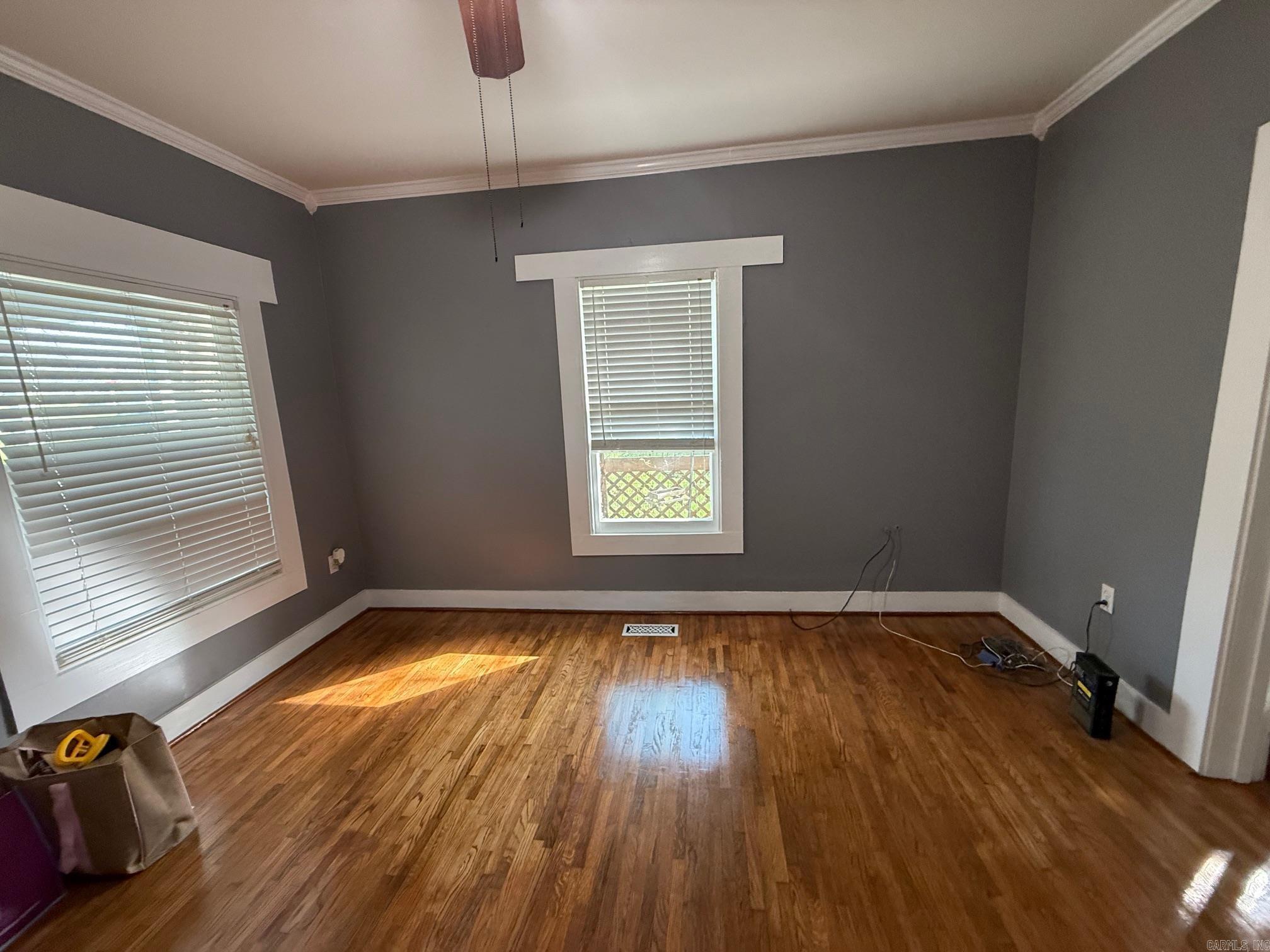 CLAYS H P ADDN TO ROLAND - Residential