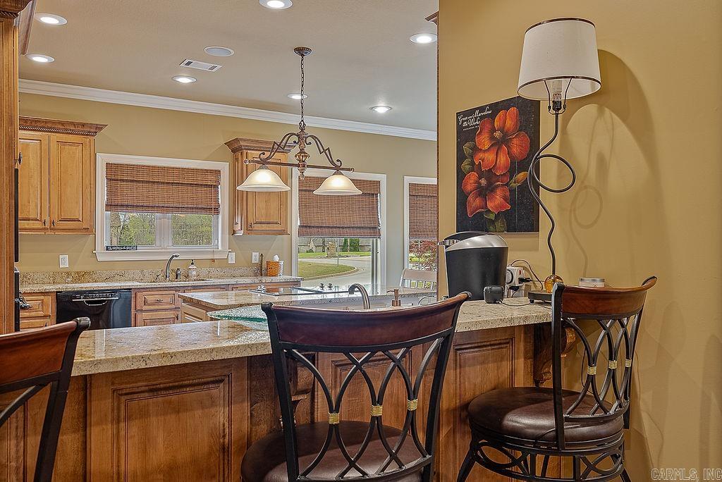 Lake Crest - Residential