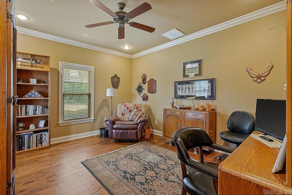 Lake Crest - Residential