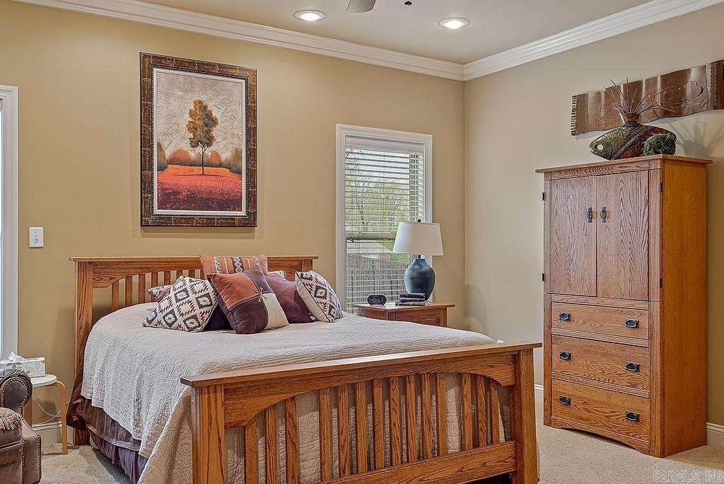 Lake Crest - Residential