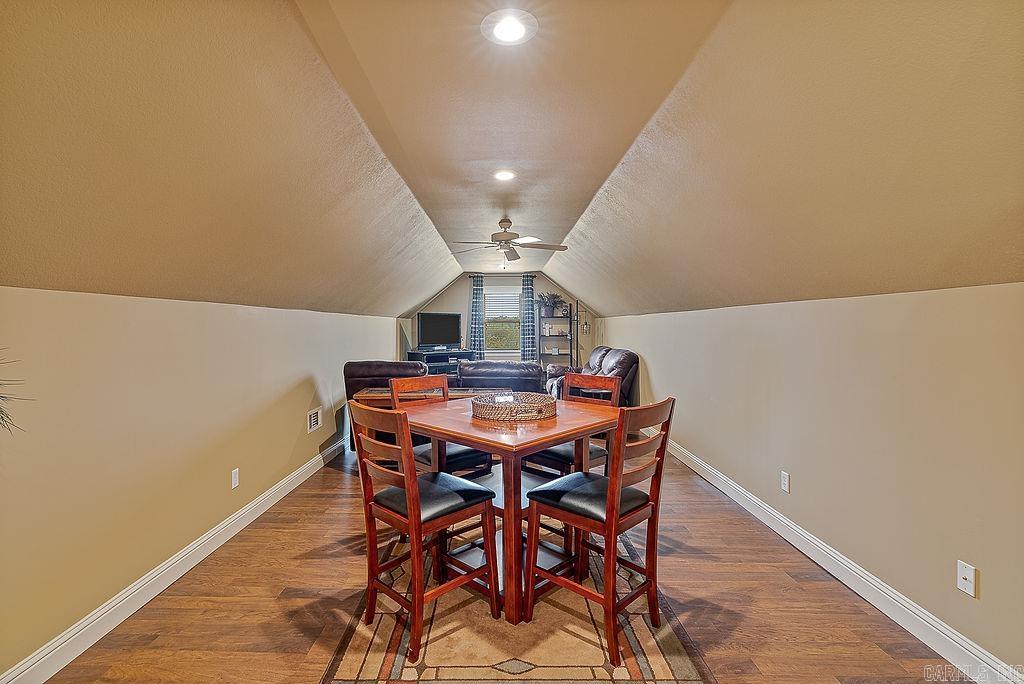 Lake Crest - Residential