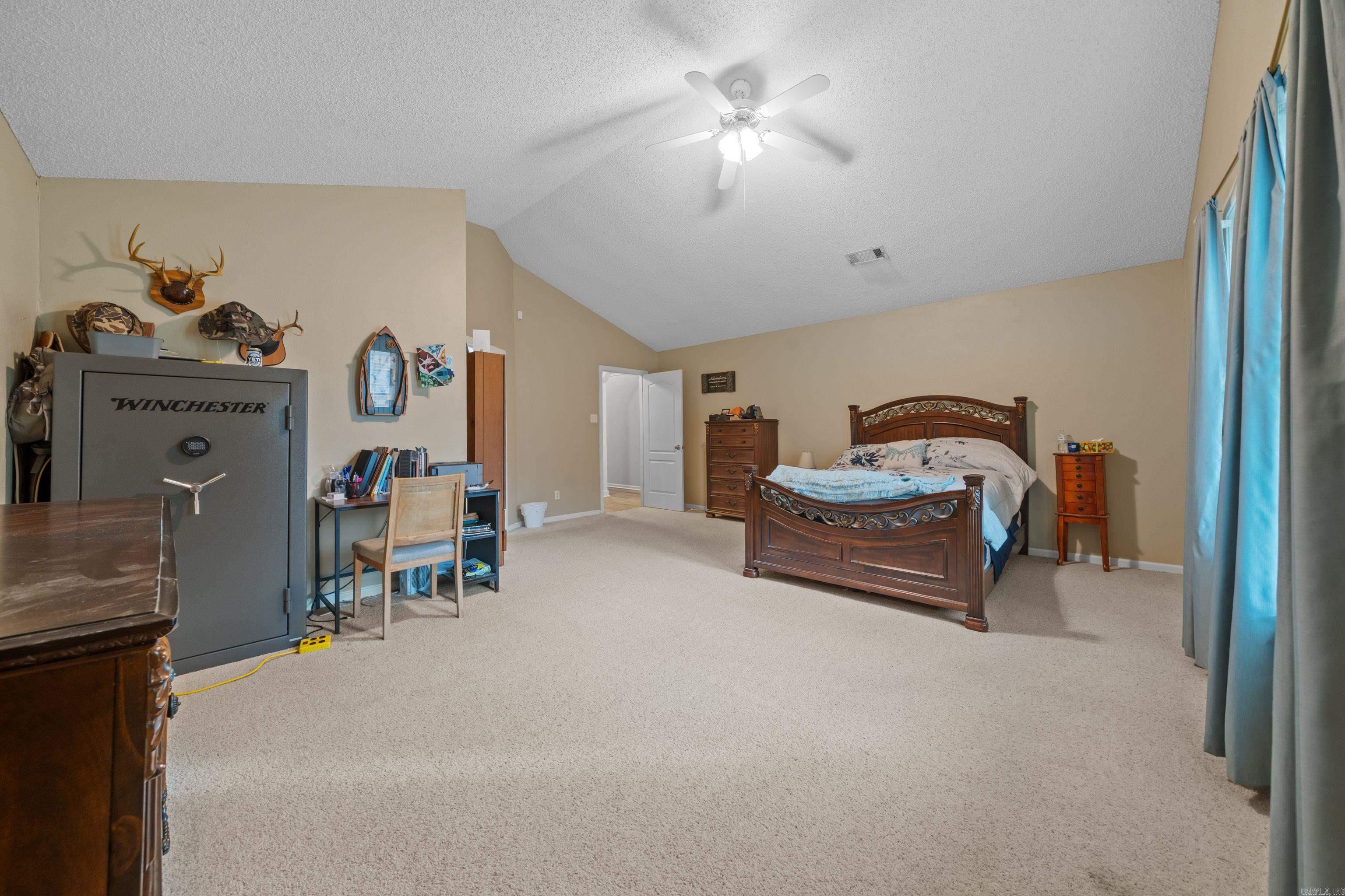 DEER VALLEY - Residential