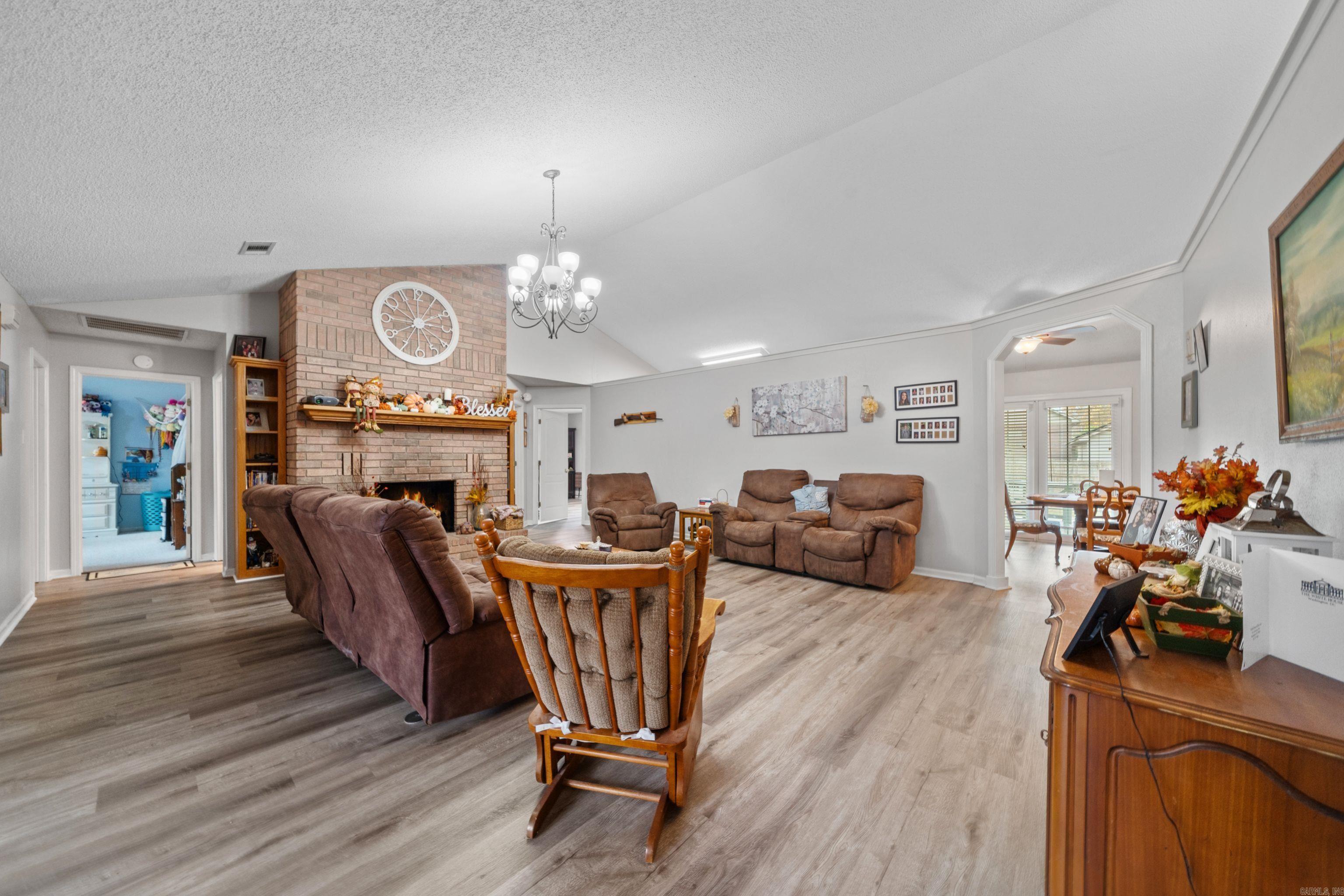 DEER VALLEY - Residential