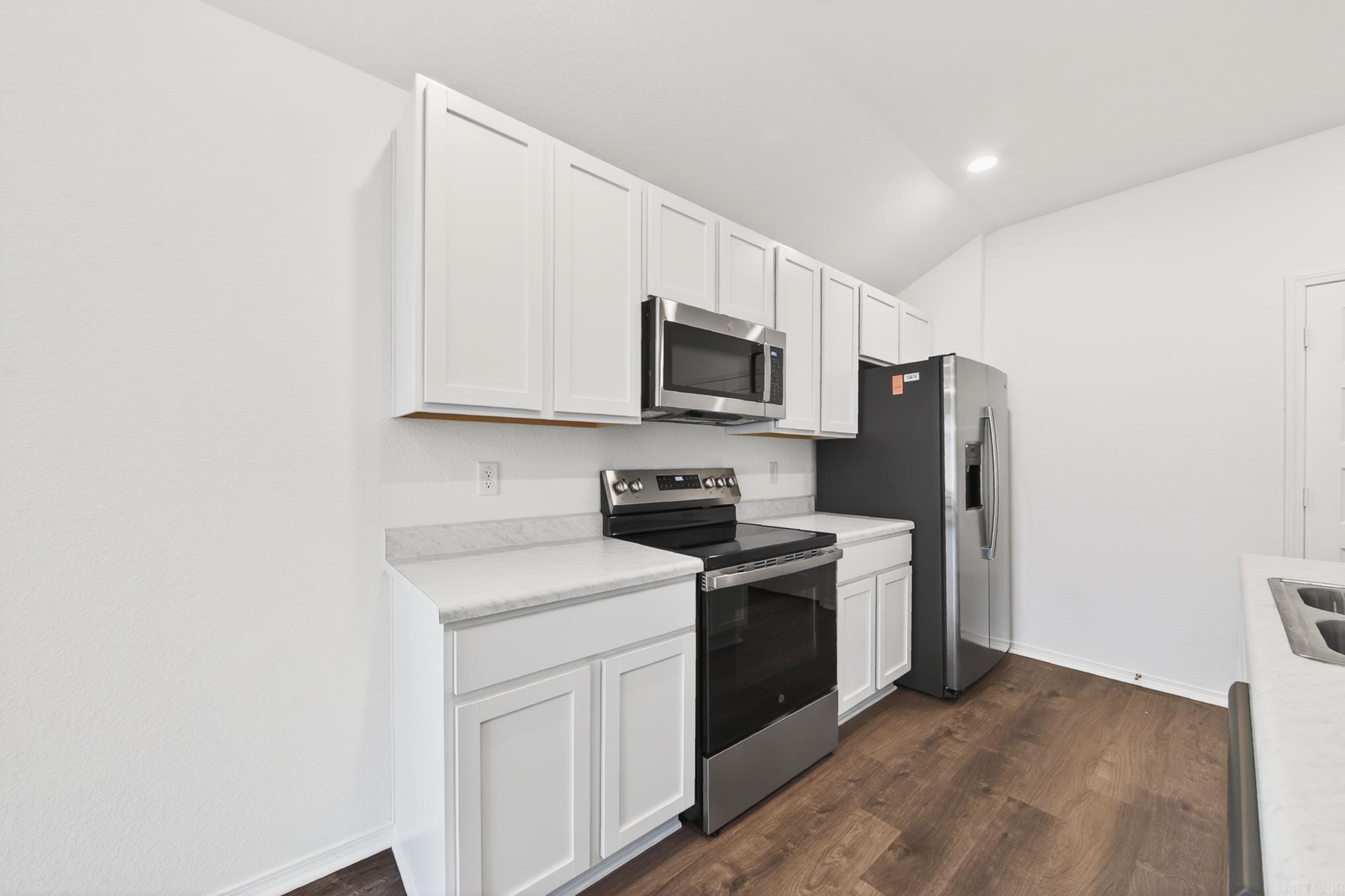 STAGECOACH MEADOWS - Residential Lease