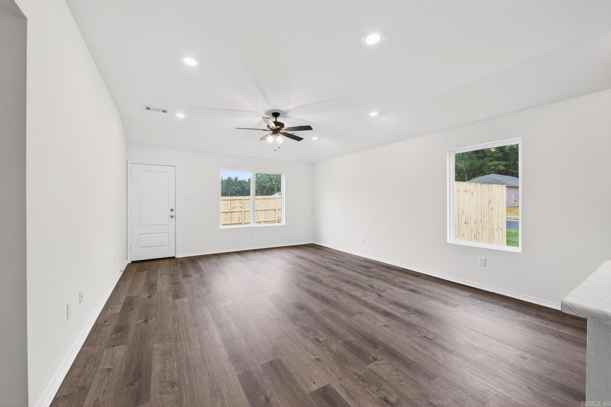 STAGECOACH MEADOWS - Residential Lease