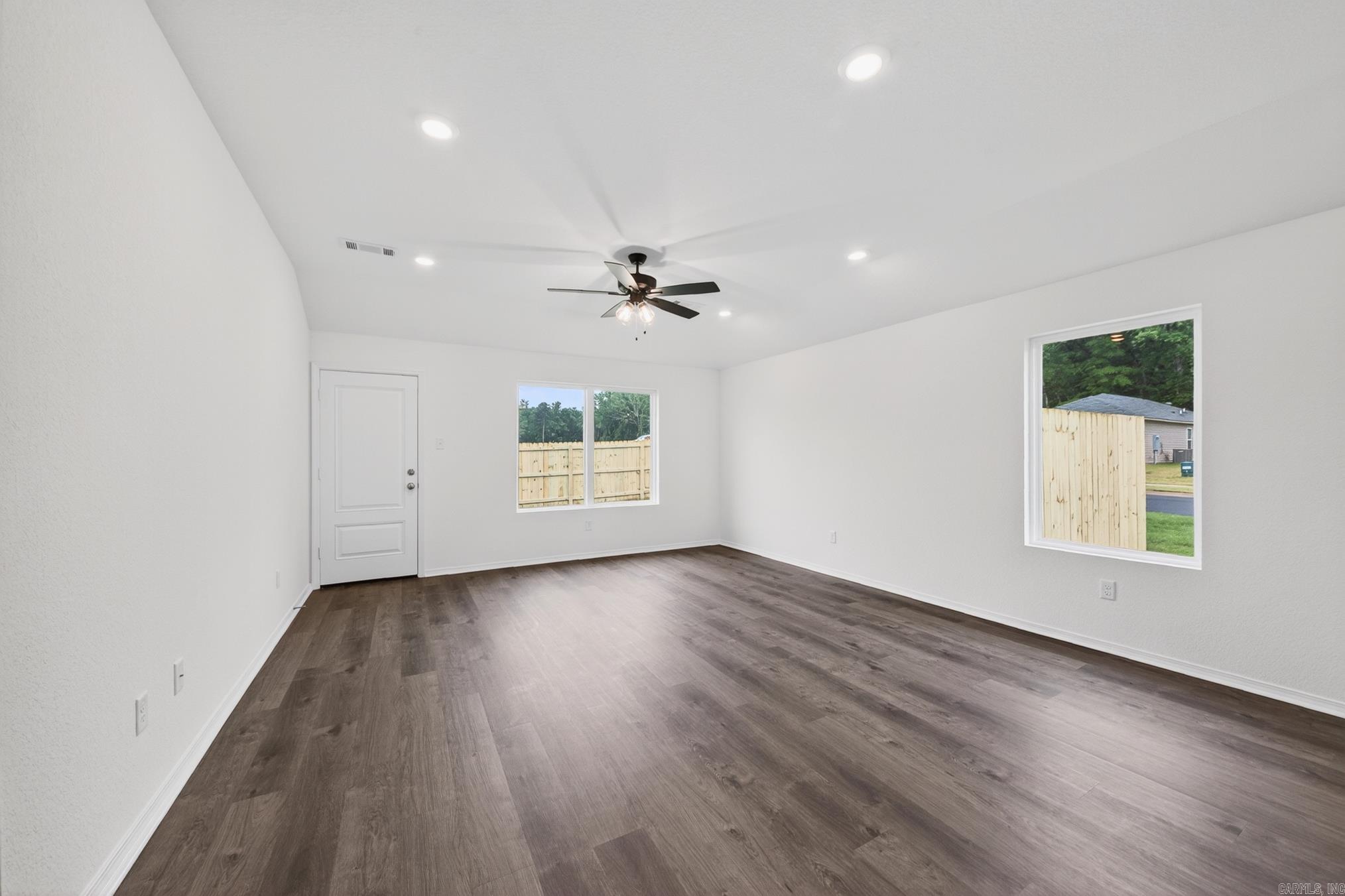 STAGECOACH MEADOWS - Residential Lease