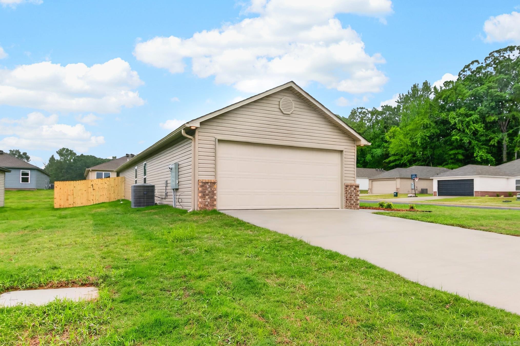 STAGECOACH MEADOWS - Residential Lease