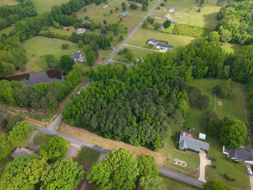 AWESOME LOT!!! Great Neighborhood. Lot back to the Beebe City pond, park and fishing area. Located just west of the interstate, easy access to the highway!!!