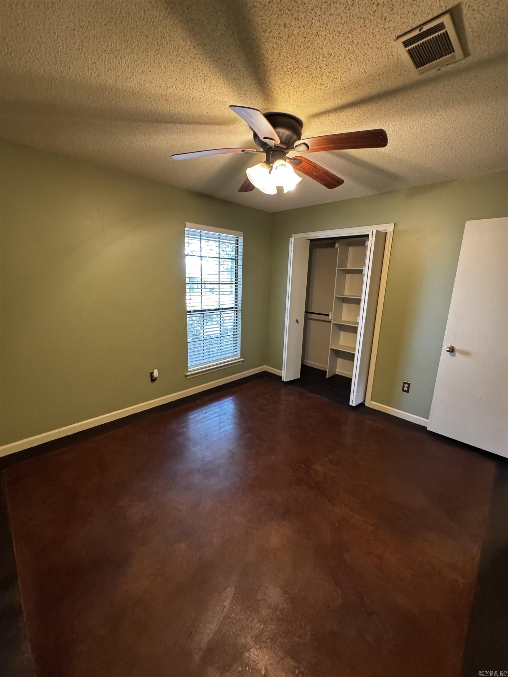 CEDAR RIDGE - Residential