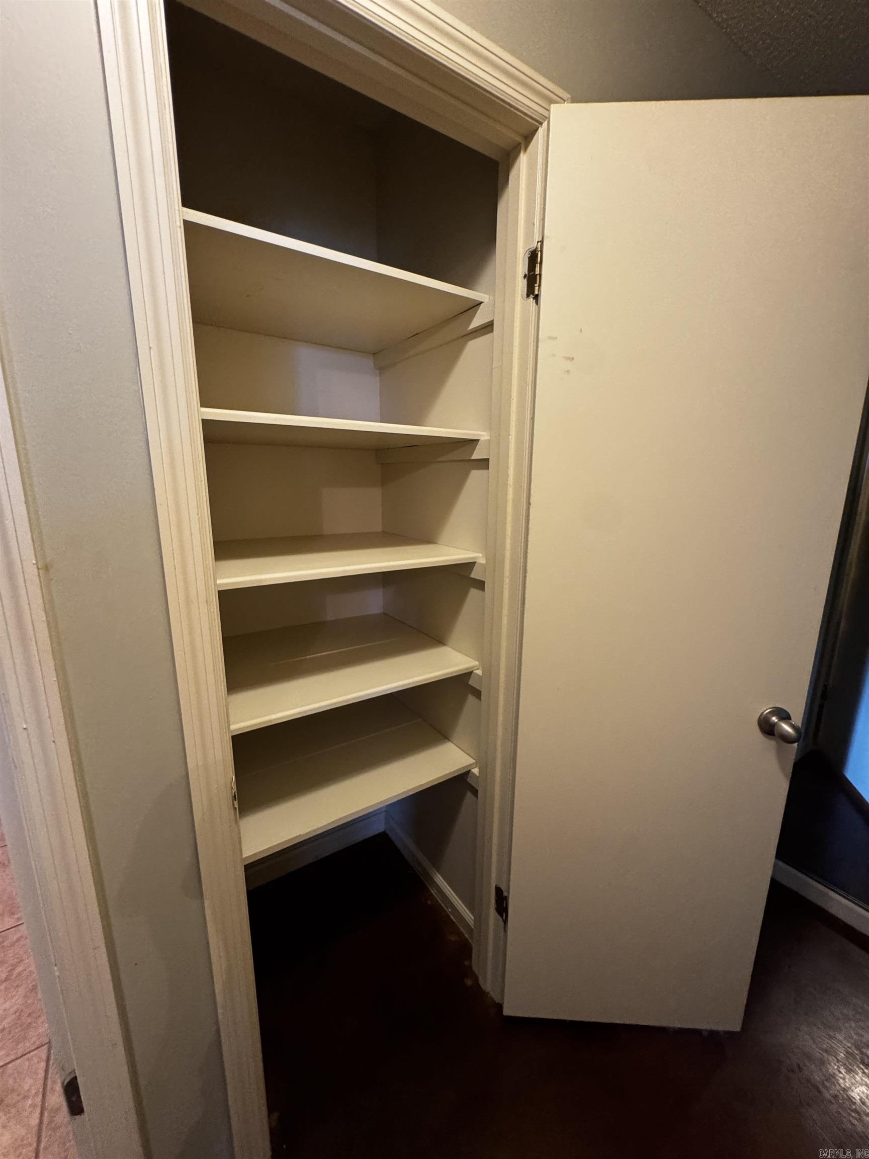 CEDAR RIDGE - Residential