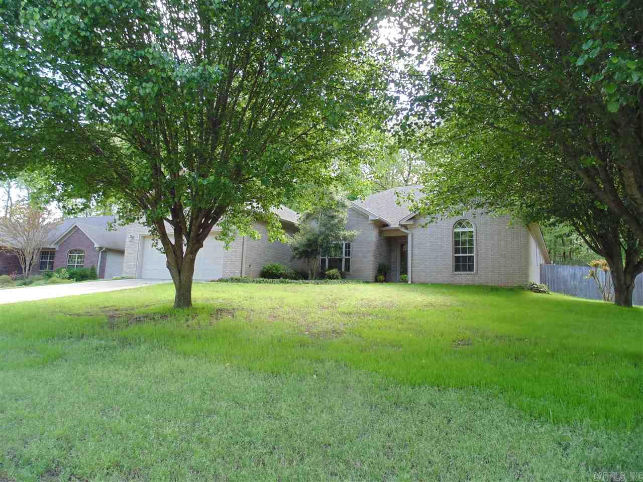 Wonderful layout with great appeal. Beautiful hardwood and large master suite. Lovely sun room opens to master suite as well as living room. Huge kitchen with island and lots of cabinetry. Formal dining and breakfast room. It's very spacious, a must see!! Large back yard with 12X20 utility building in chainlink fenced back yard. Flowering plants throughout the back yard and neatly manicured flower beds.