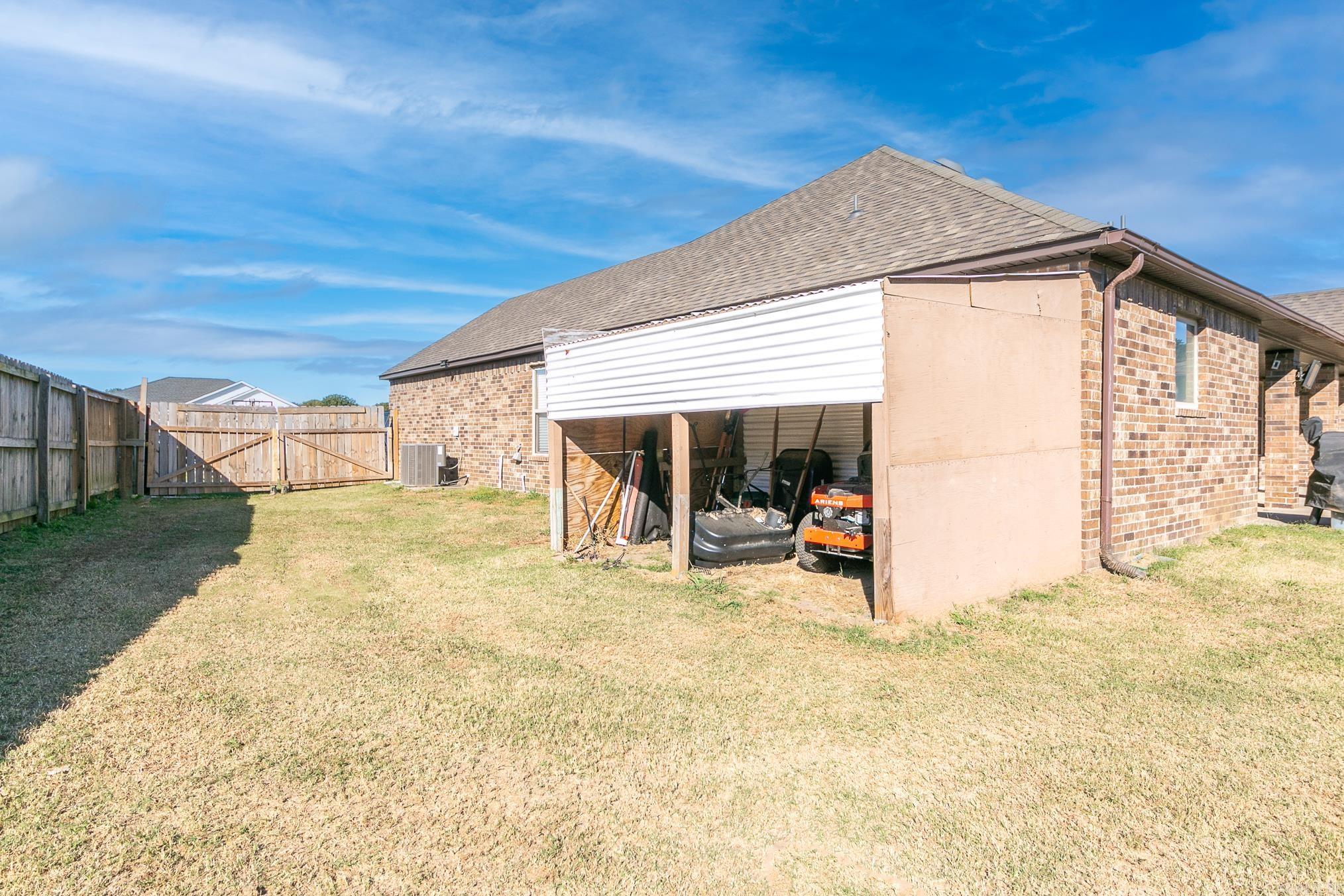 SOUTHERN COMFORT ESTATES - Residential