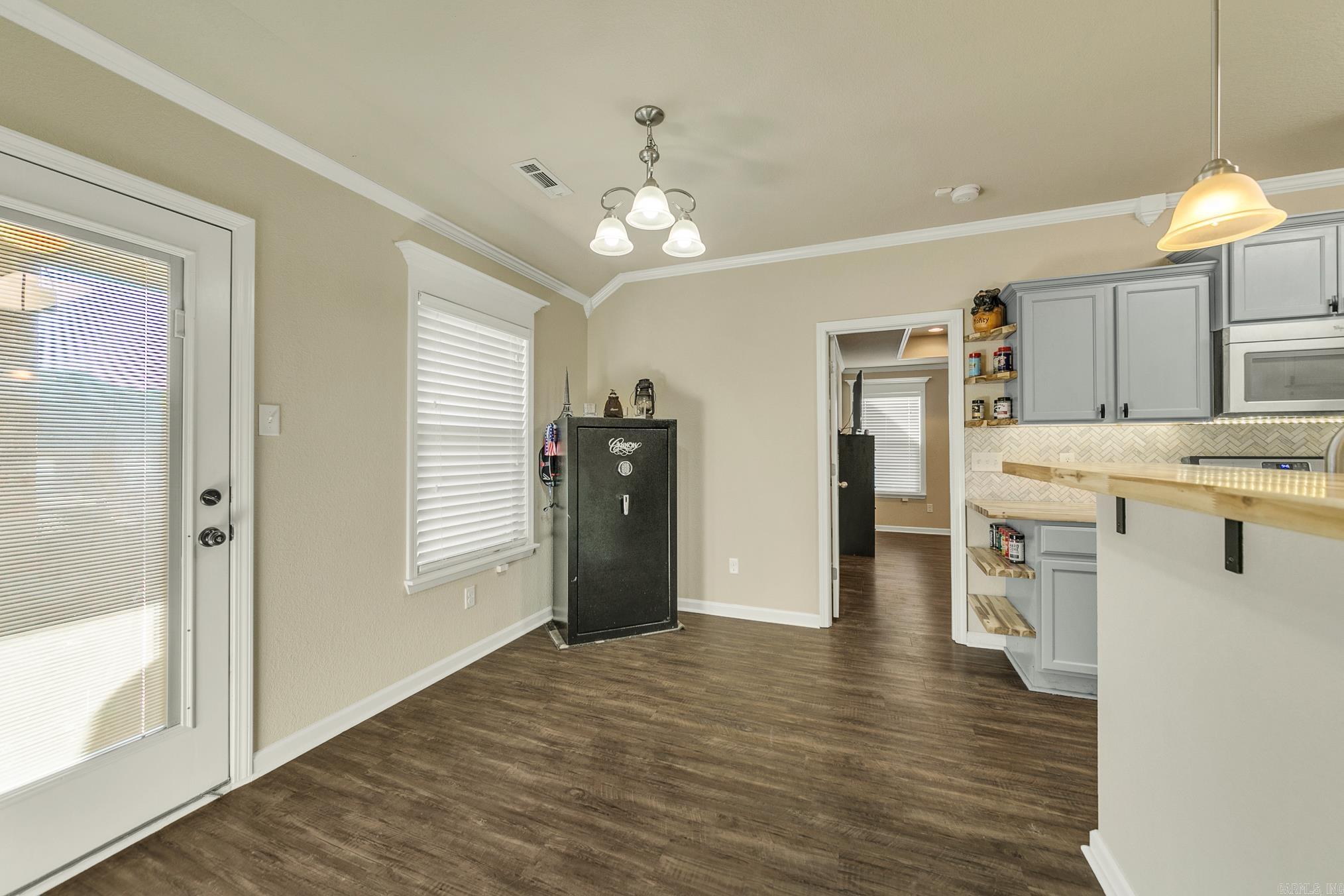 SOUTHERN COMFORT ESTATES - Residential