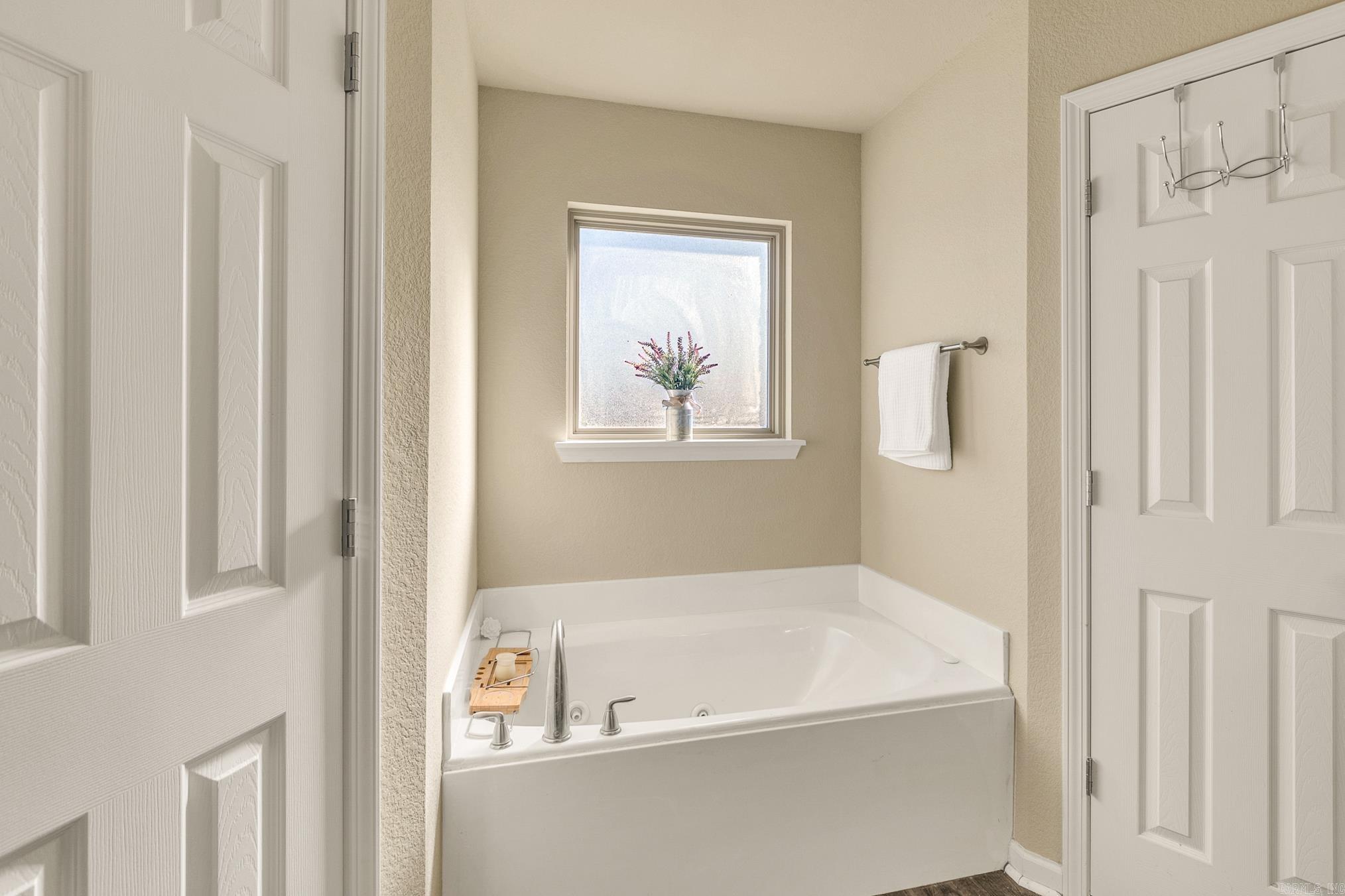 SOUTHERN COMFORT ESTATES - Residential