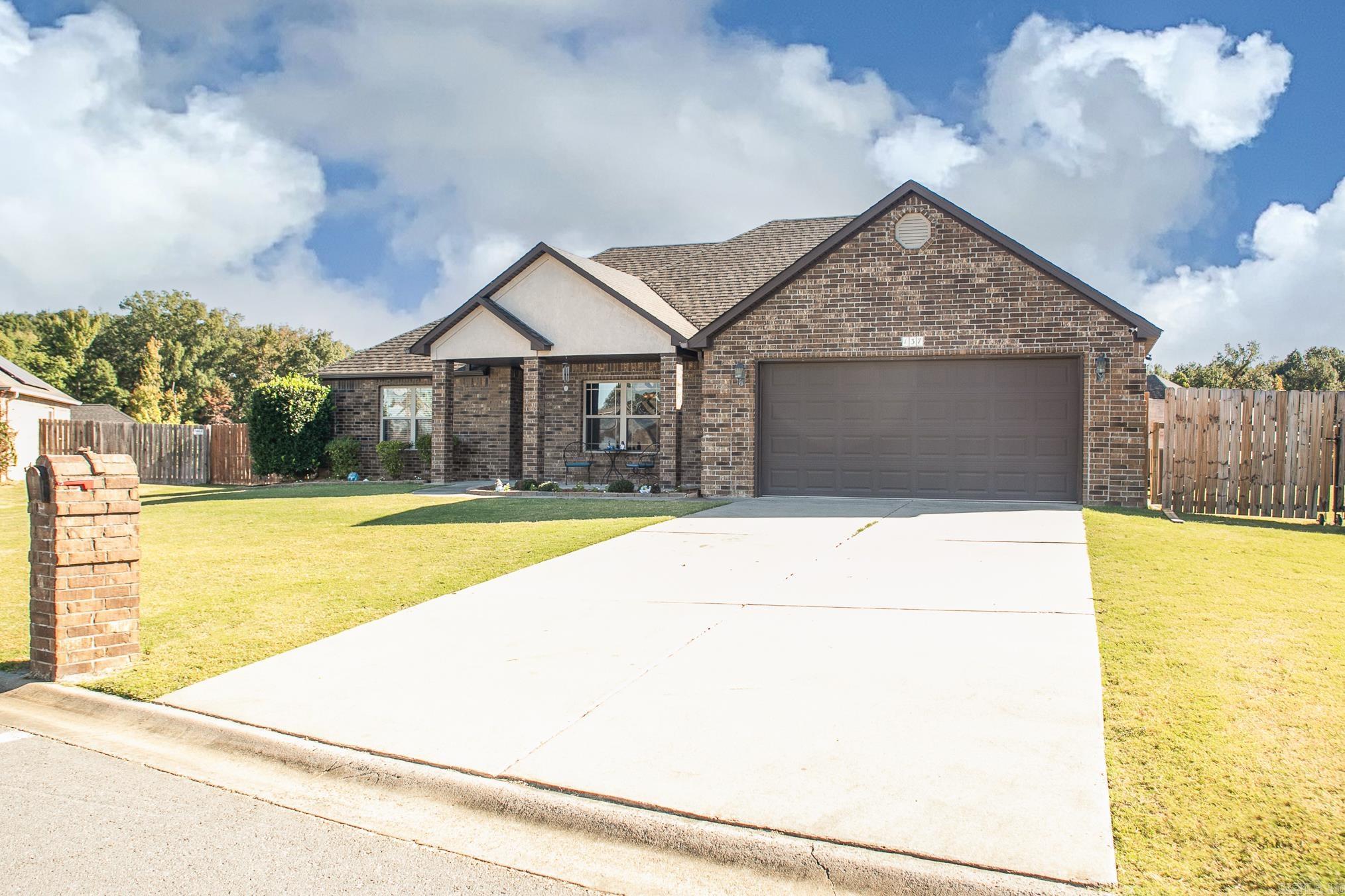 SOUTHERN COMFORT ESTATES - Residential