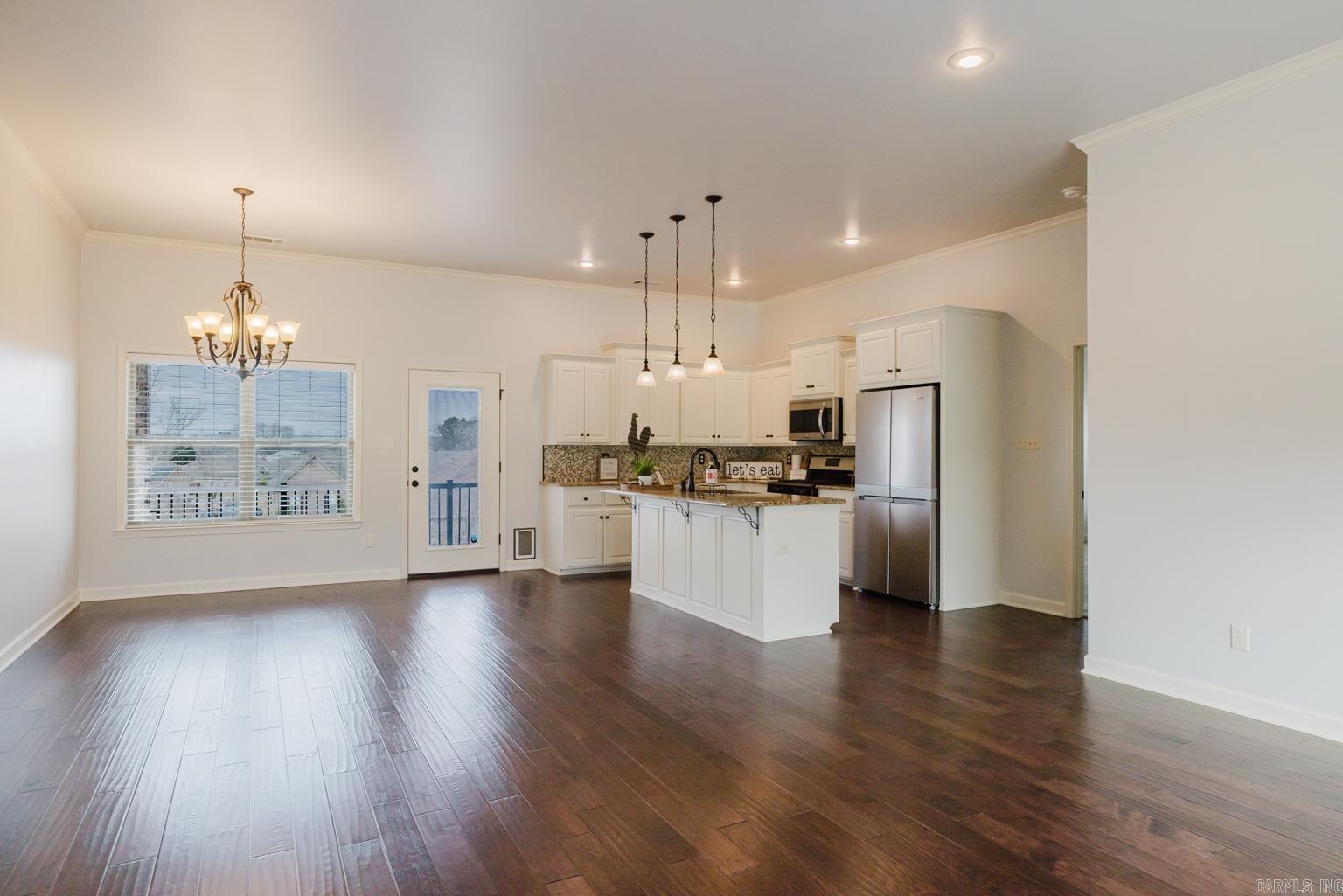 COLDWATER CREEK - Residential