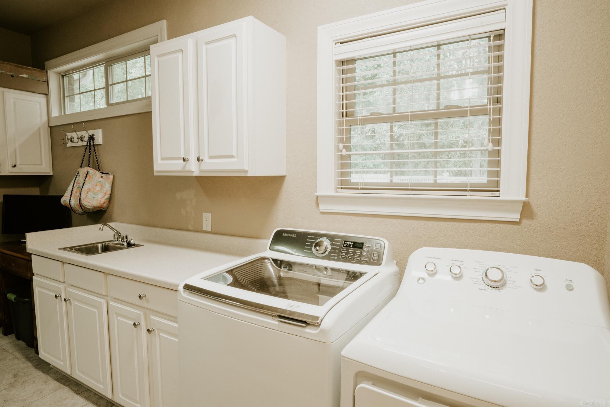 Longhills Village - Residential