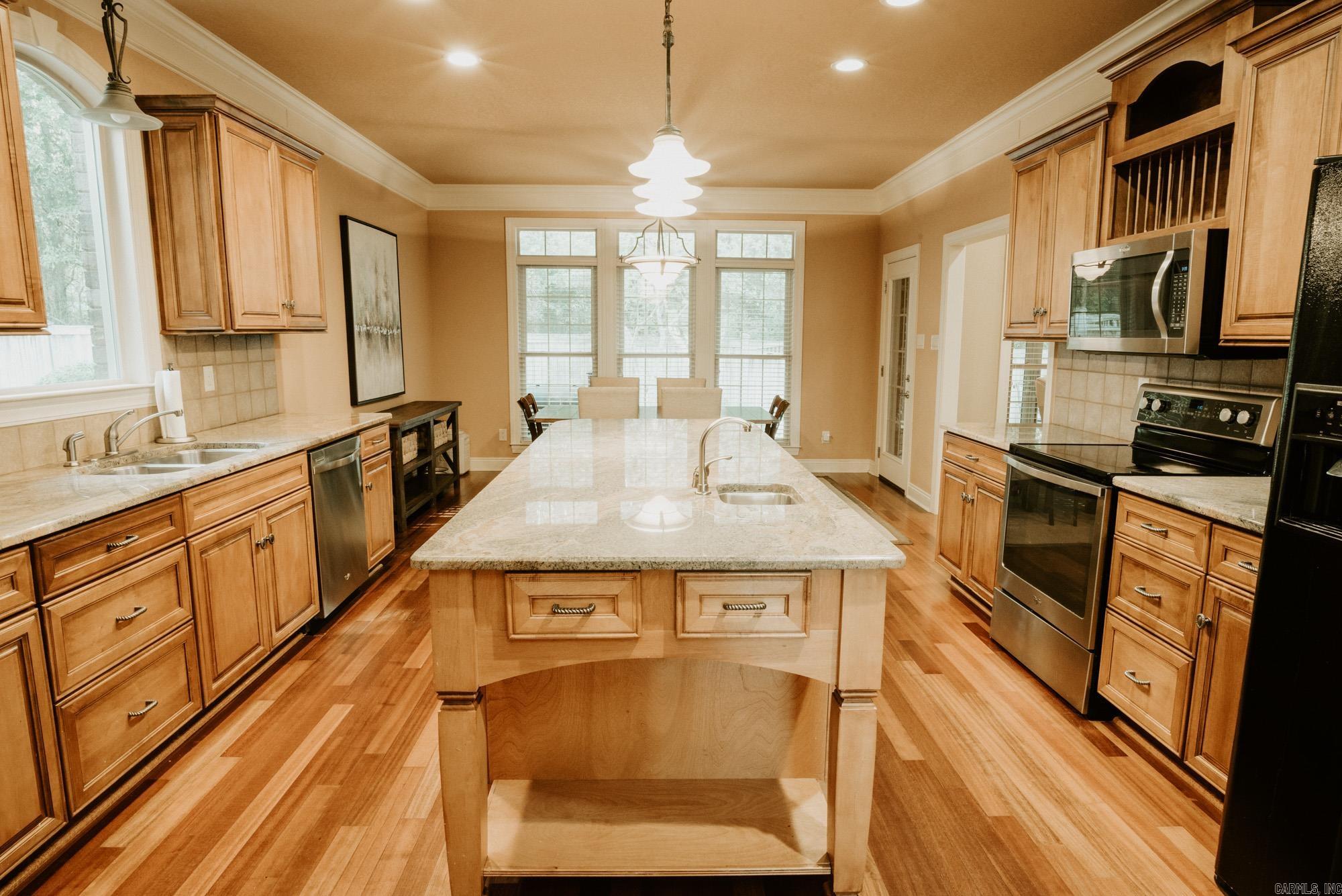 Longhills Village - Residential