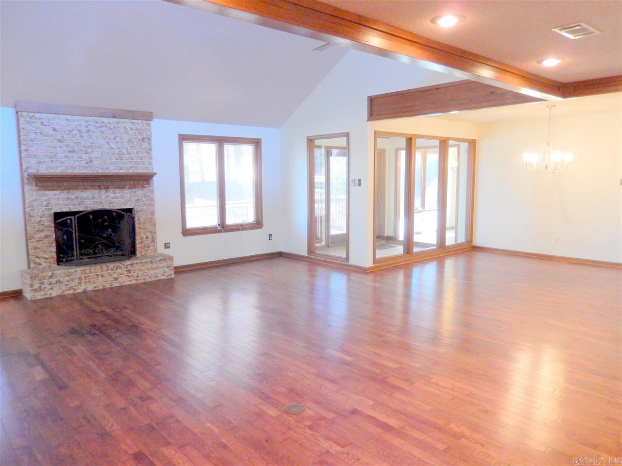 RIVERLAND - Residential