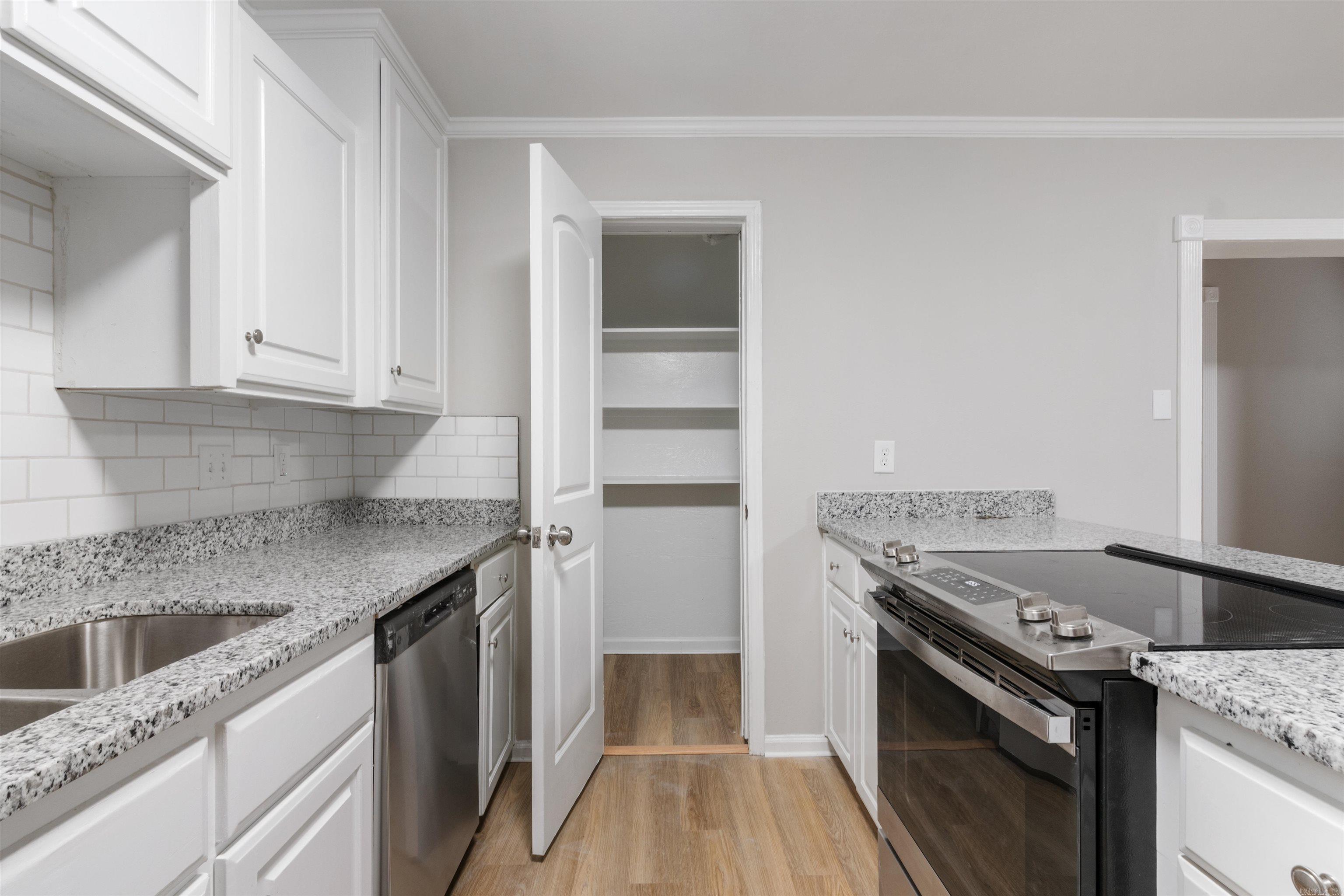 BELLAIRE - Residential