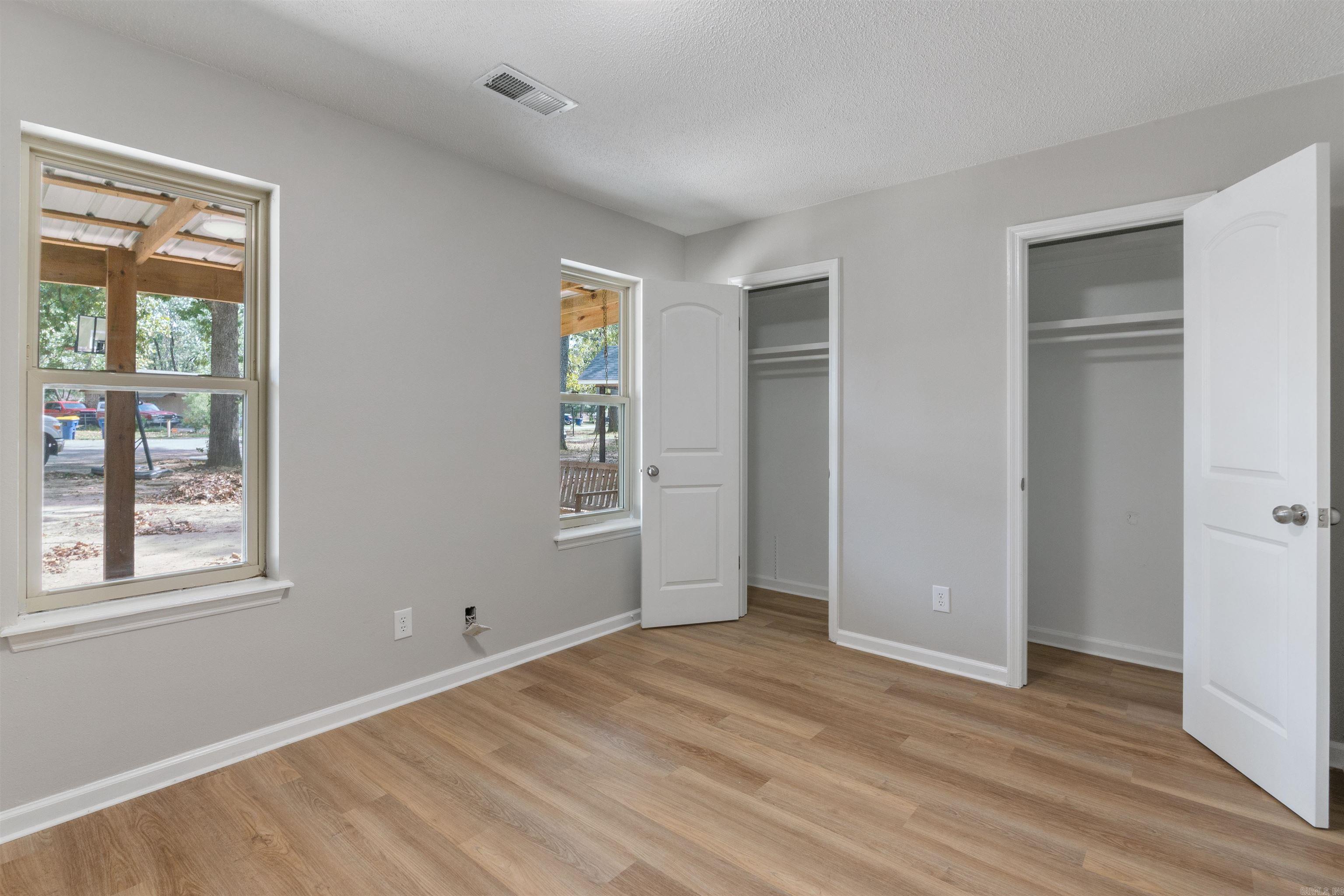 BELLAIRE - Residential