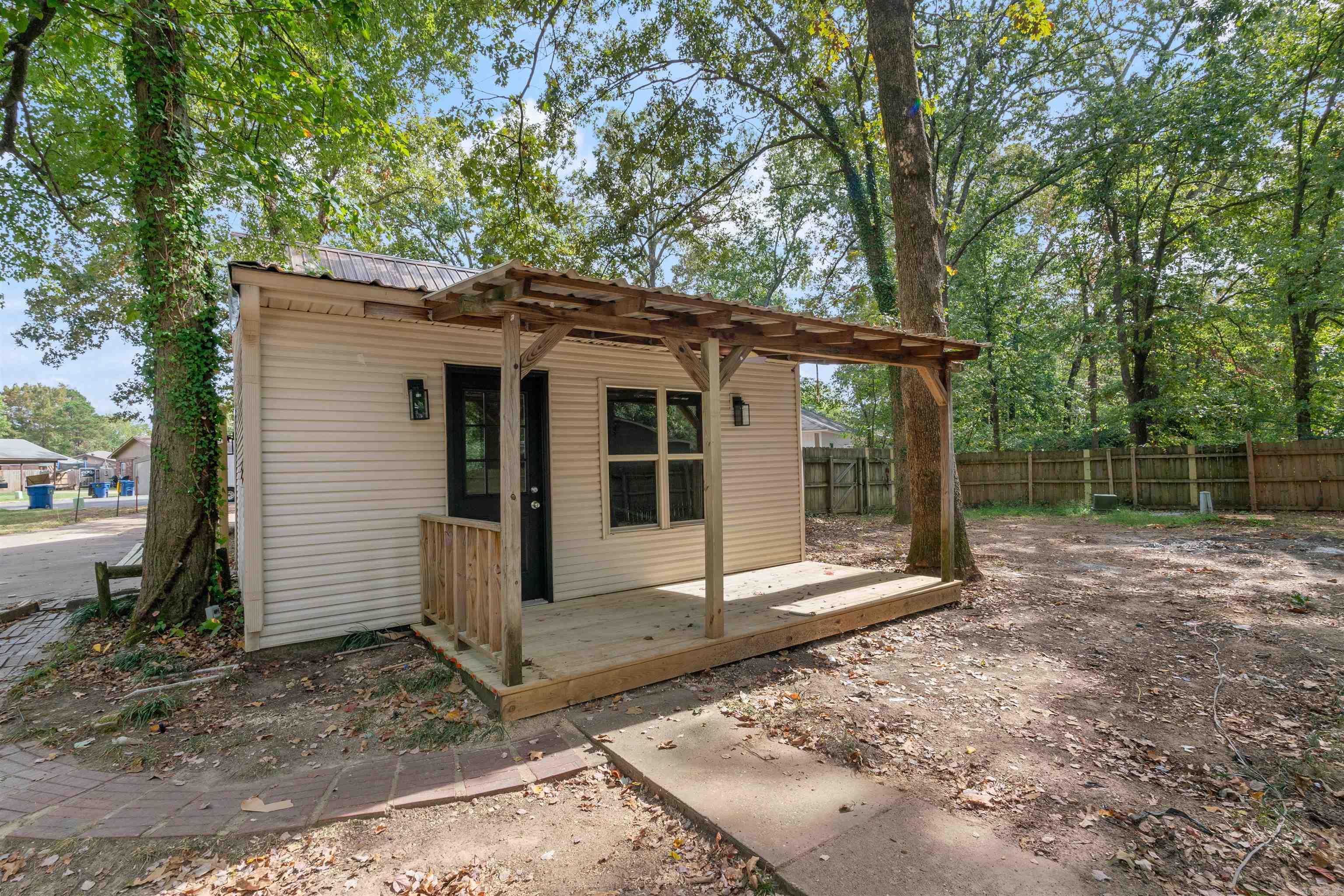 BELLAIRE - Residential