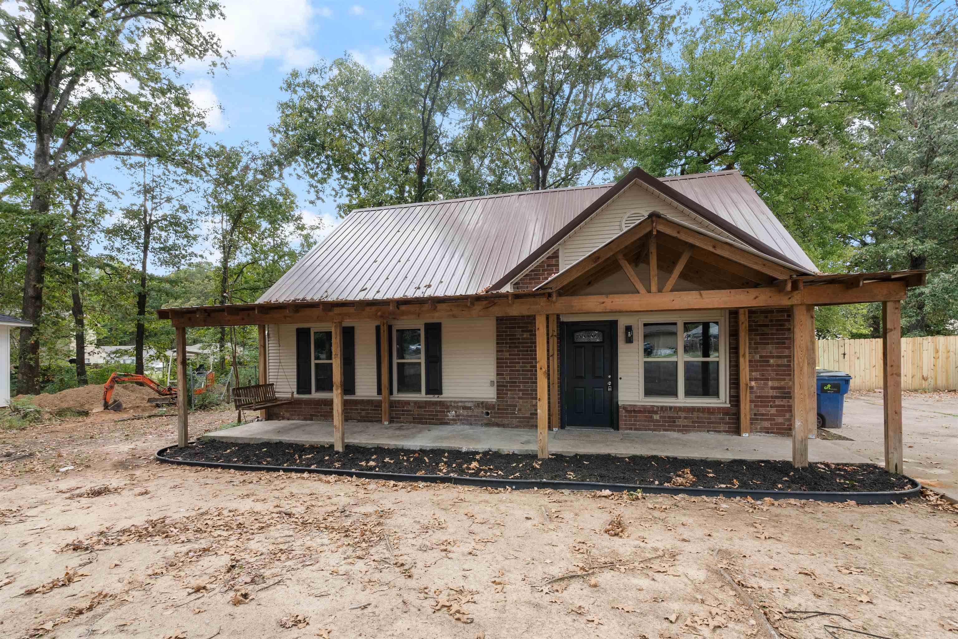 Back on market due to buyers financing! Newly remodeled home in the heart of Cabot! This home is a great size with 2 stories, 4 bedrooms, 2 bathrooms, and an extra living space. The backyard is also fully fenced and is a great size for pets. Updates include paint, flooring, granite counter tops, tiled shower, stainless steel appliances, and more! Year built is unknown, year listed is an estimate. Agent owned.