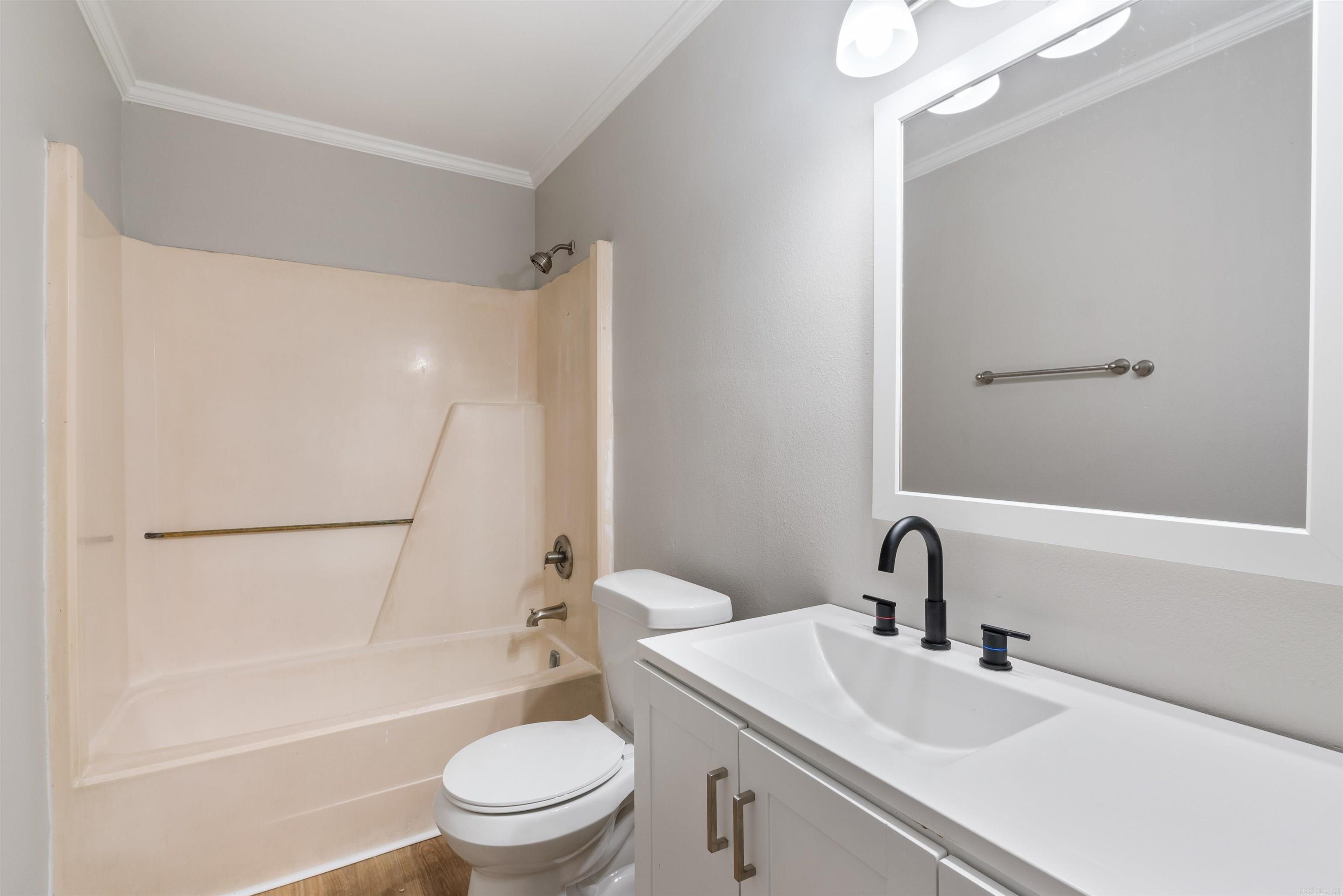 BELLAIRE - Residential