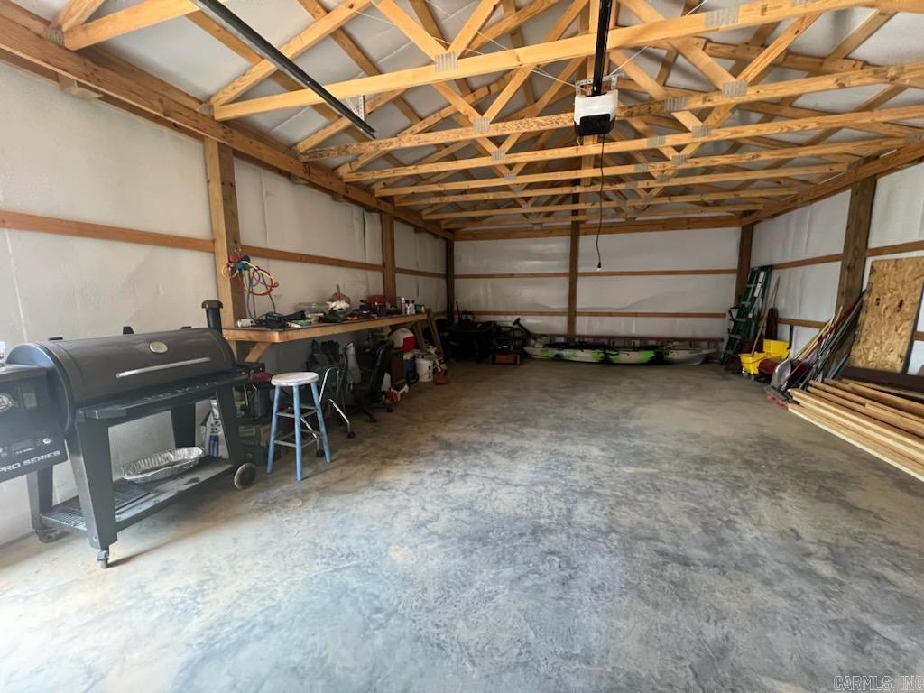 PINE VALLEY - Residential