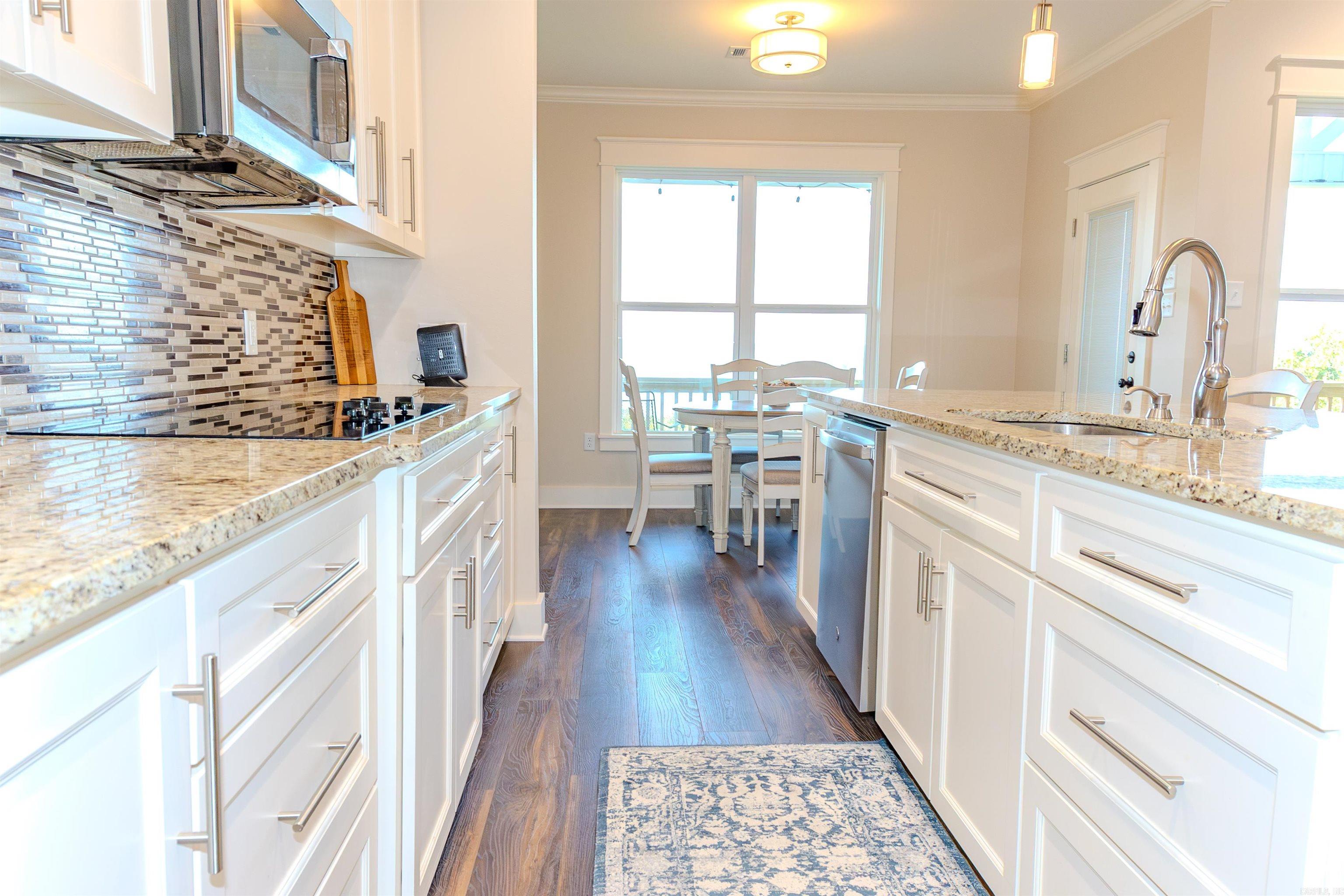 PINE VALLEY - Residential