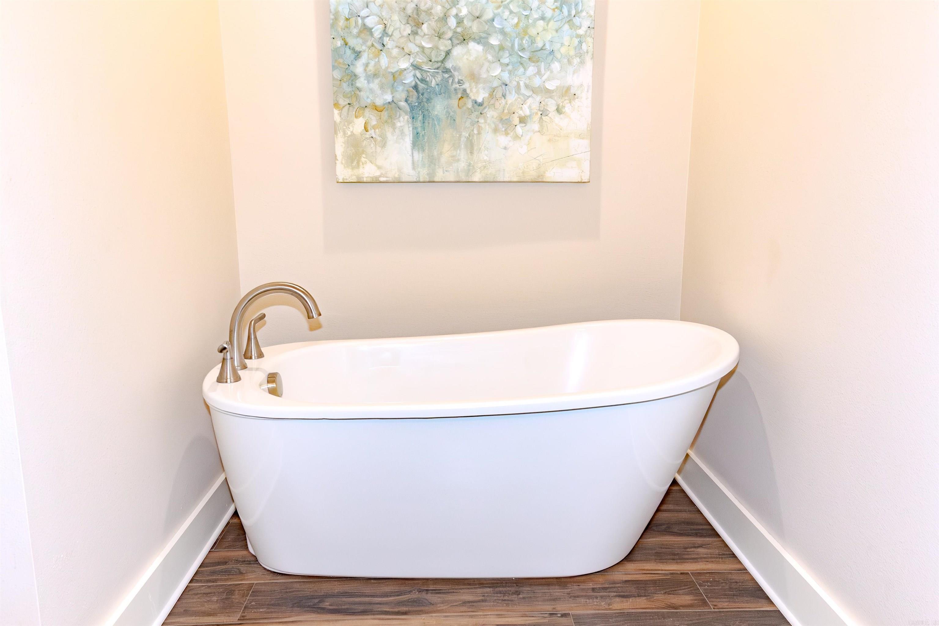 PINE VALLEY - Residential